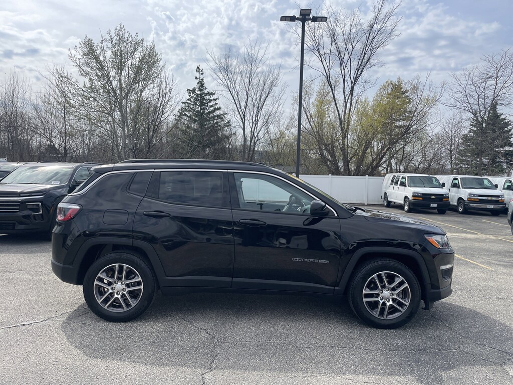 Used 2020 Jeep Compass Sun and Safety FWD SUV