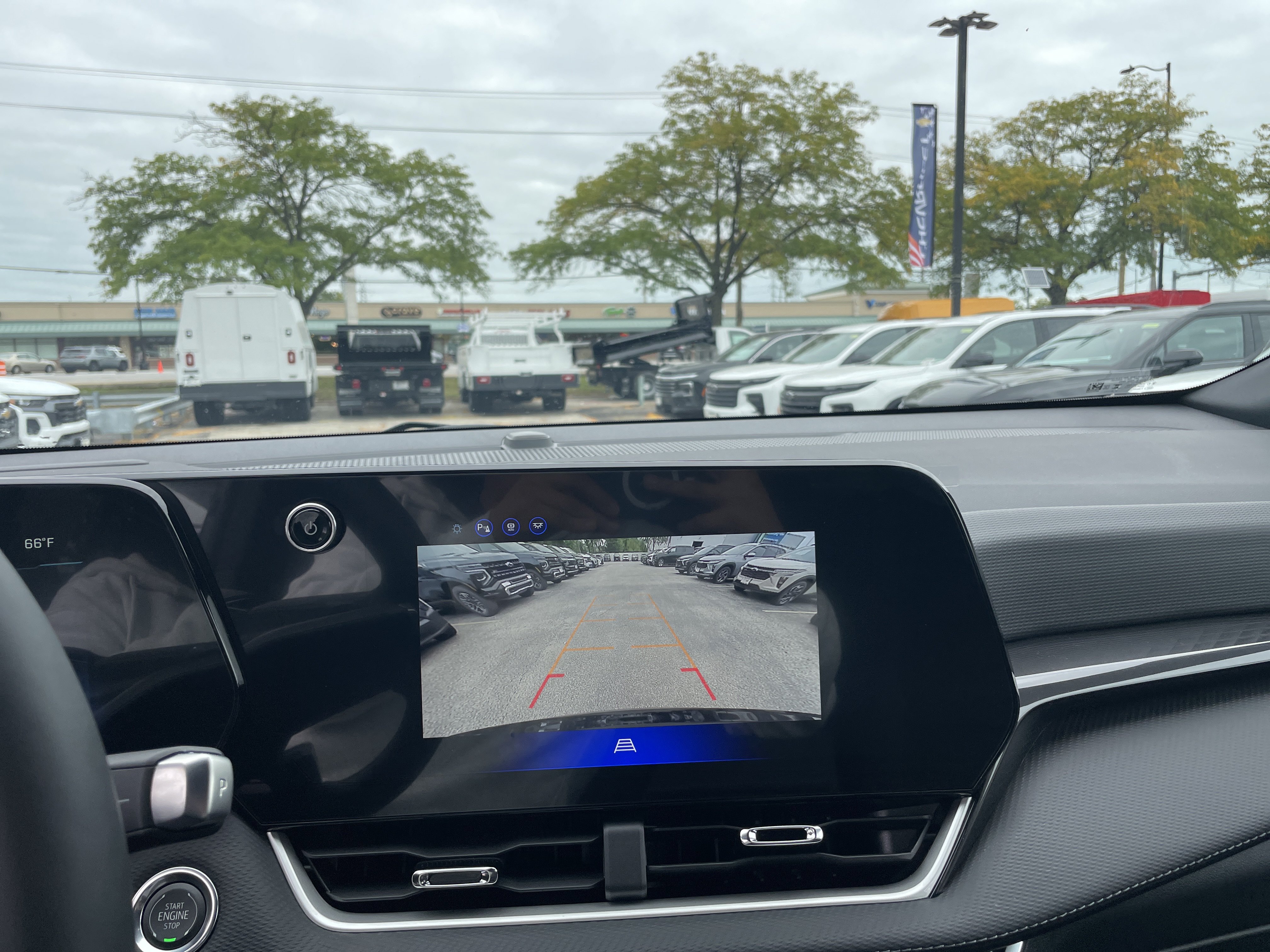 2027 Chevrolet Equinox LT - Photo 21