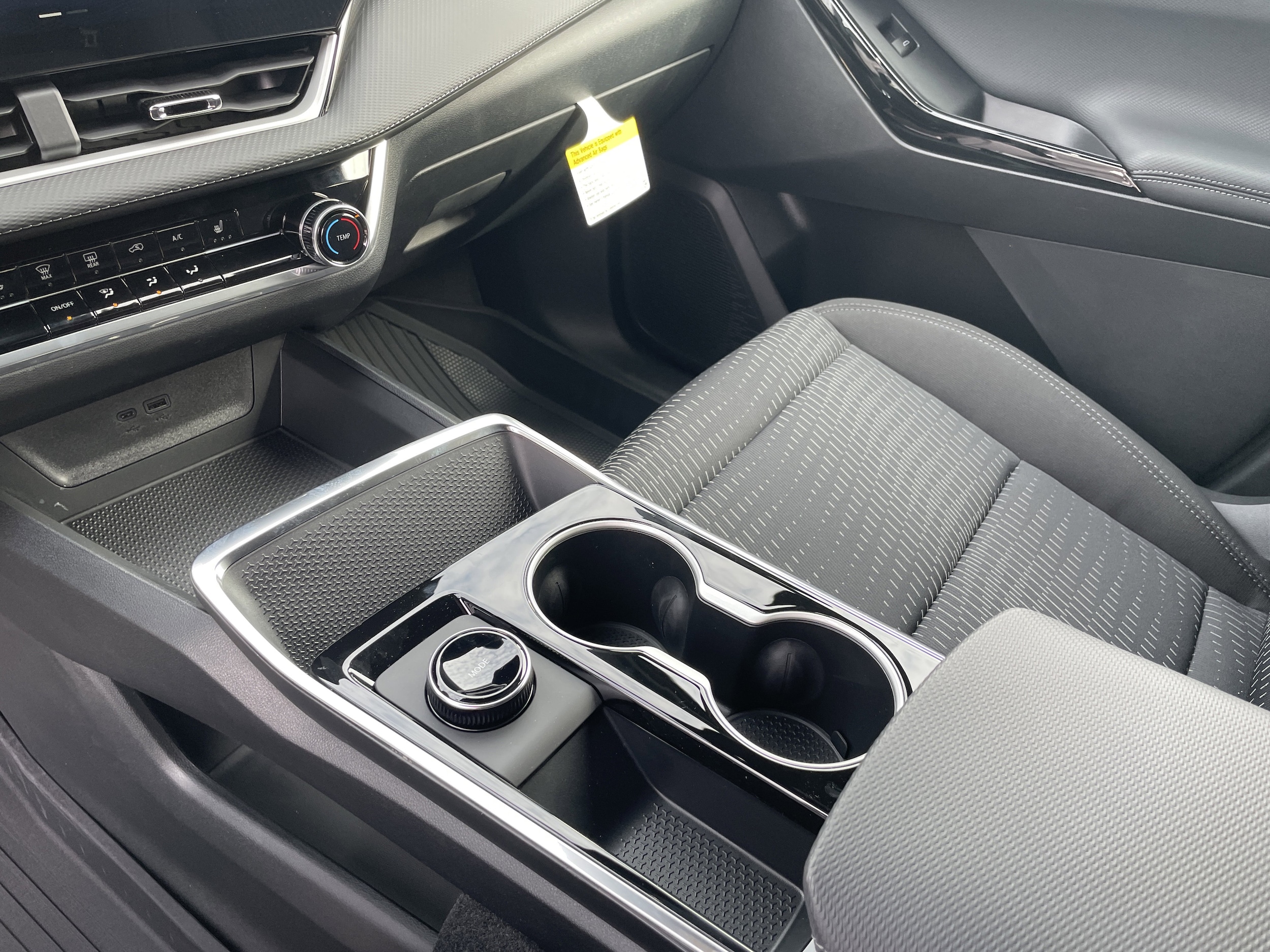 2026 Chevrolet Equinox LT - Photo 25