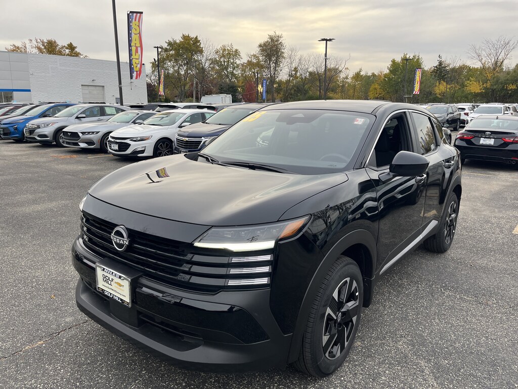 Used 2025 Nissan Kicks SV Intelligent AWD SUV