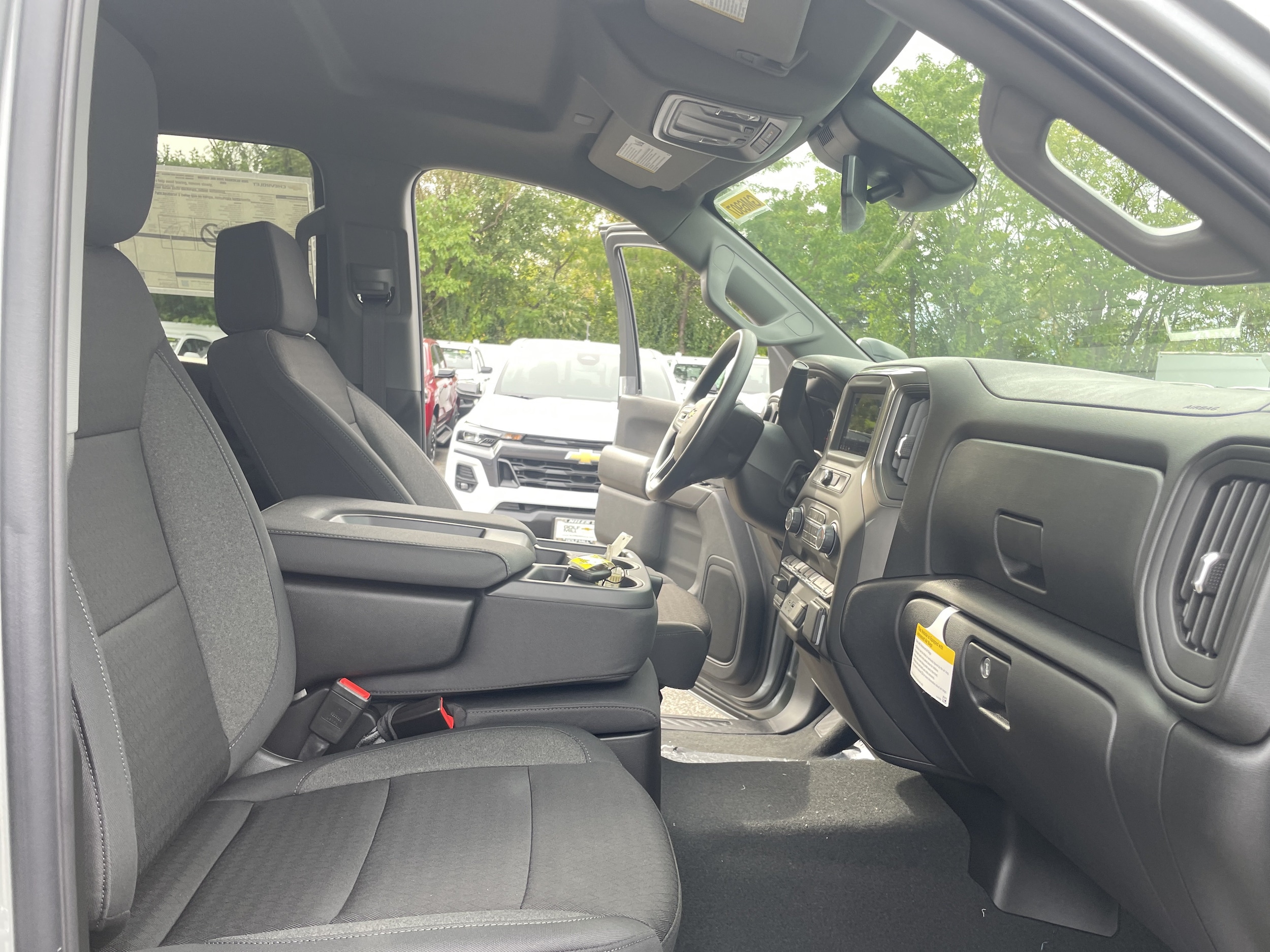 2026 Chevrolet Silverado 2500 HD Custom - Photo 30