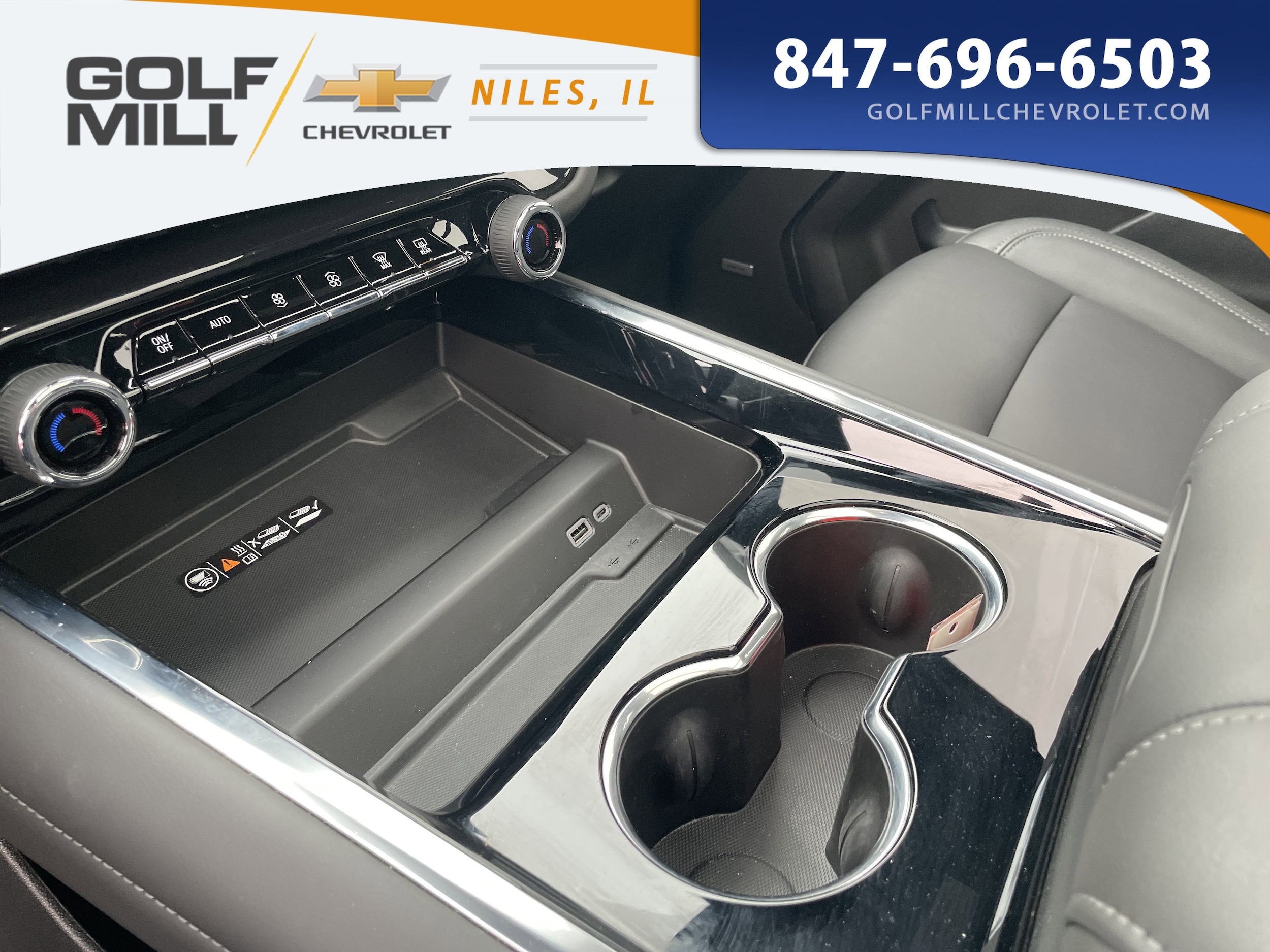 2025 CHEVROLET SUBURBAN - Image 21