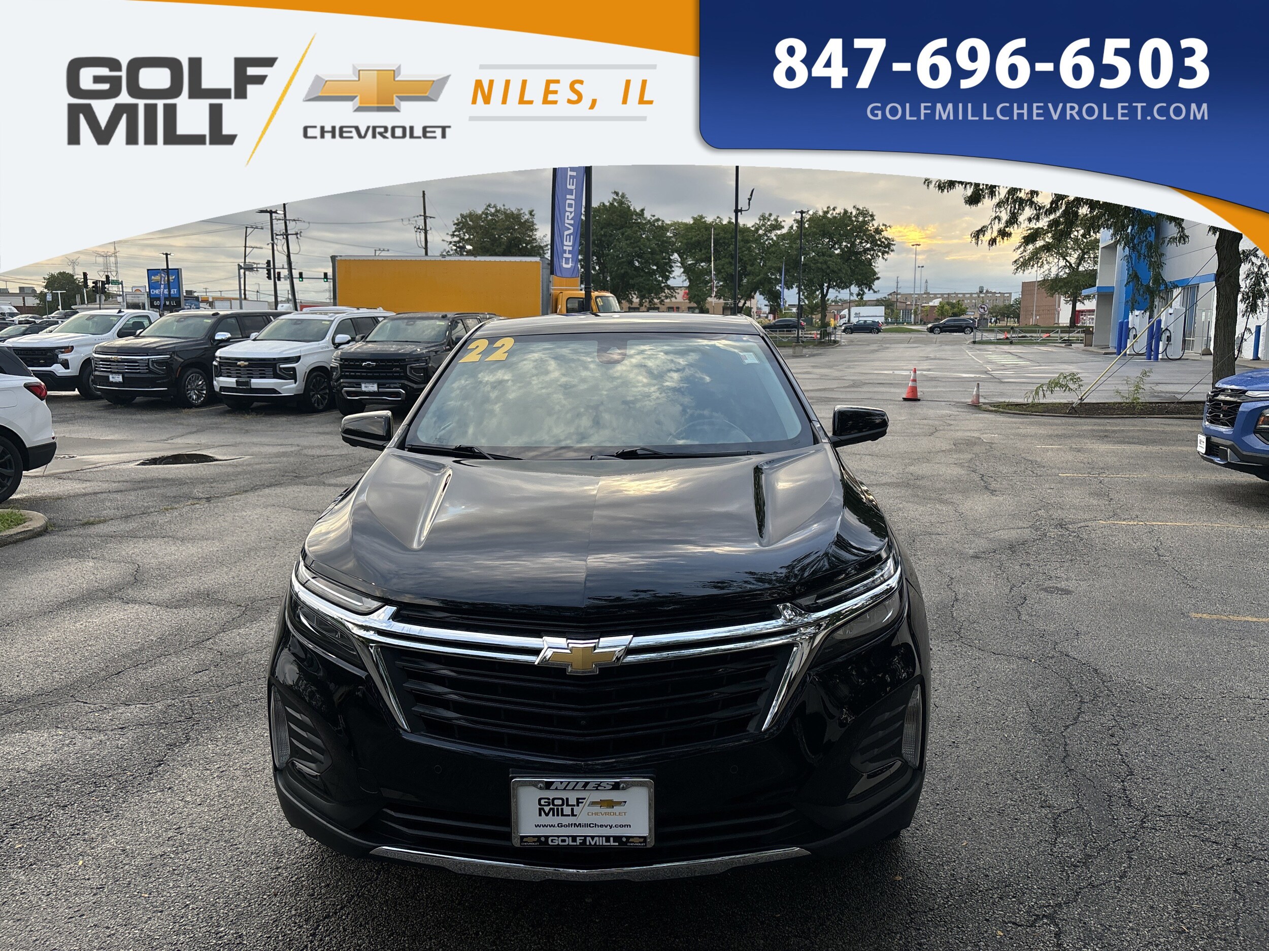 2022 Chevrolet Equinox LT photo 2