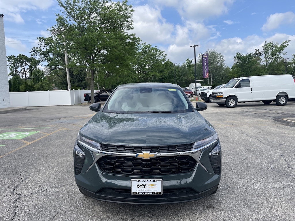 New 2026 Chevrolet Trax LS SUV