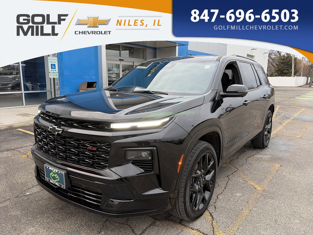 Used 2025 Chevrolet Traverse RS SUV