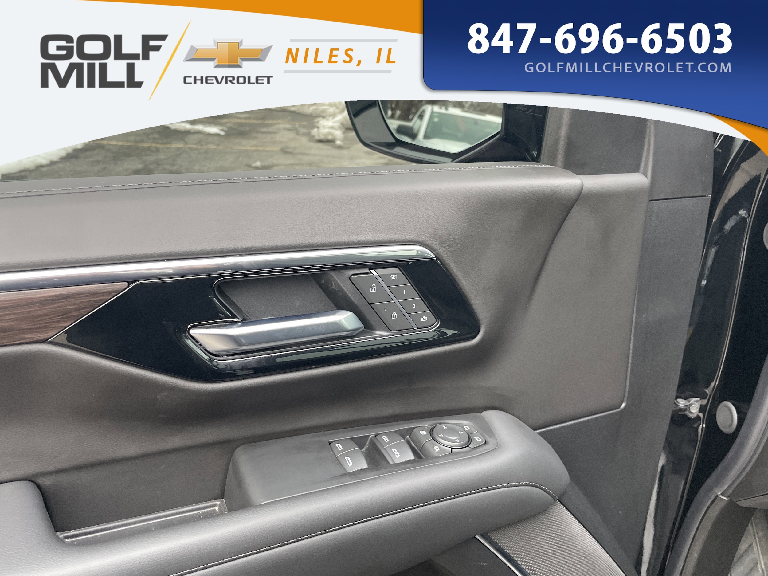 2025 CHEVROLET SUBURBAN - Image 11