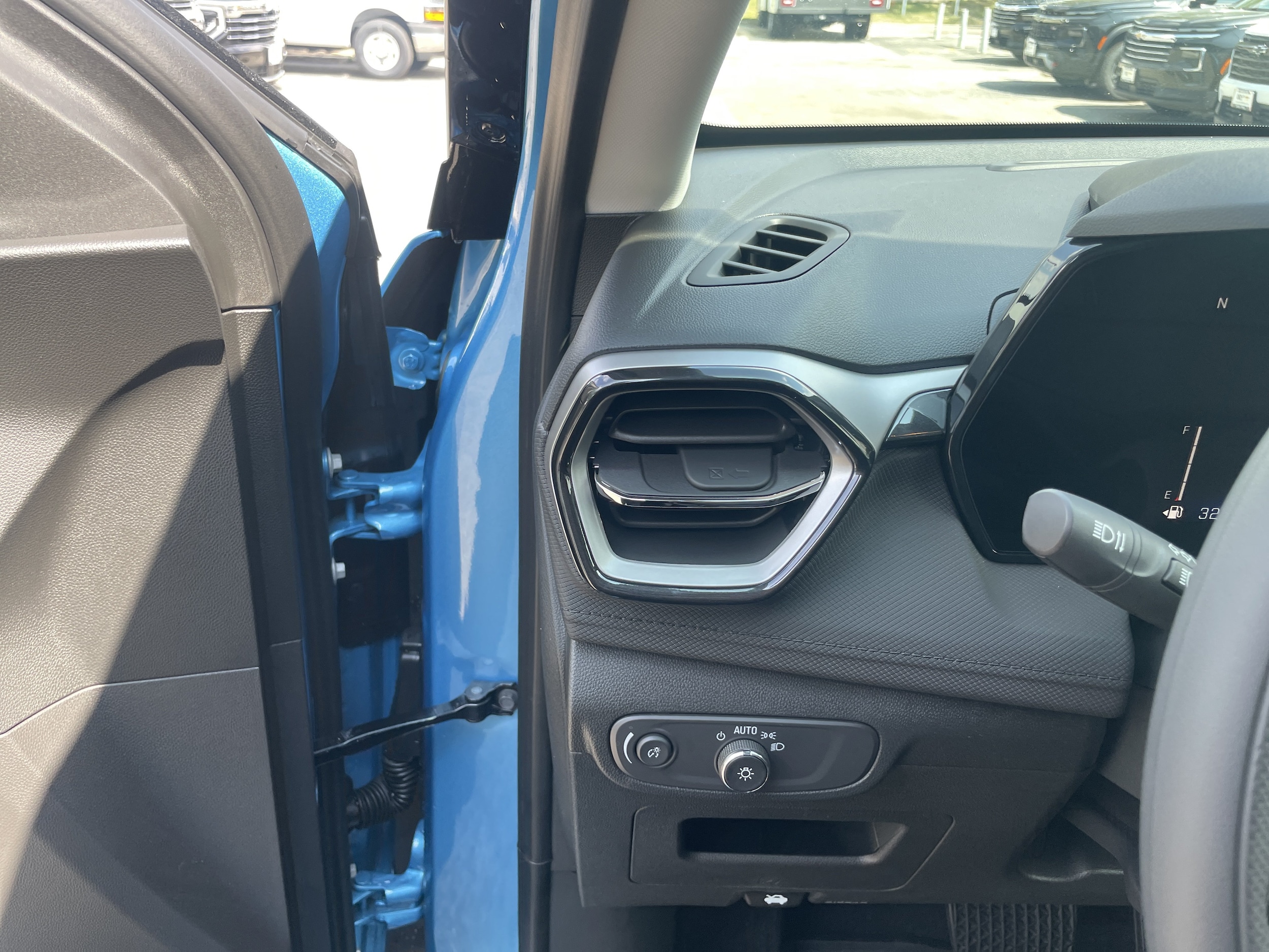 2026 Chevrolet Trailblazer LS - Photo 15