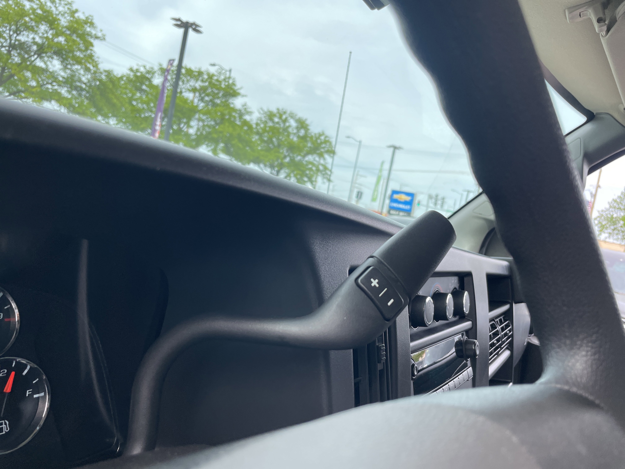 2025 Chevrolet Express Cargo Work Van - Photo 22
