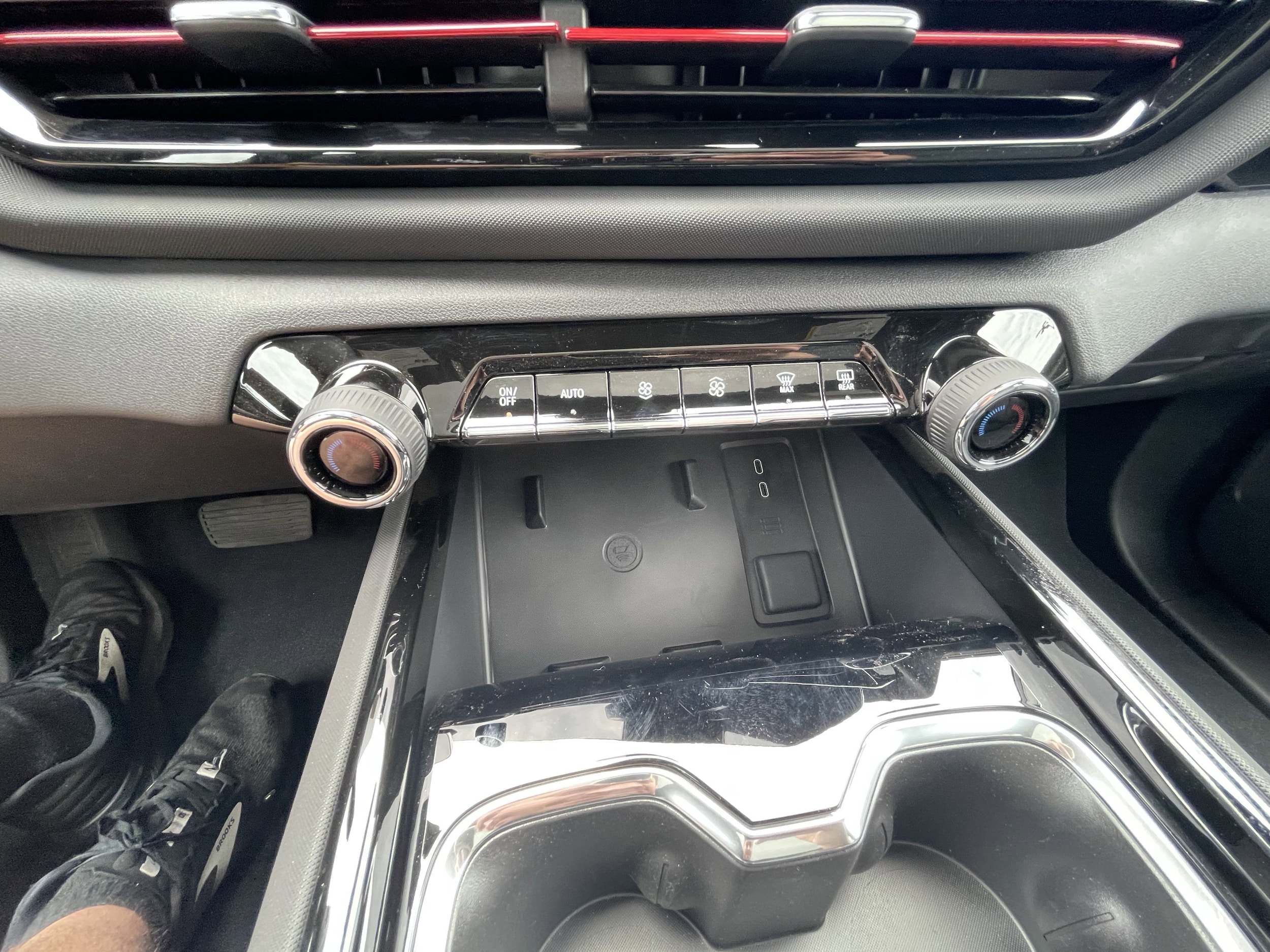 2025 Chevrolet Silverado EV RST - Photo 22