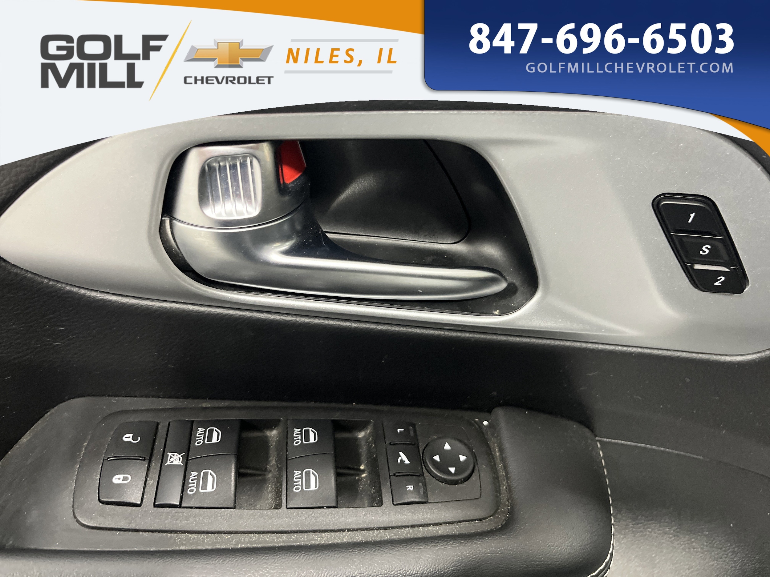 2025 CHRYSLER PACIFICA - Image 18