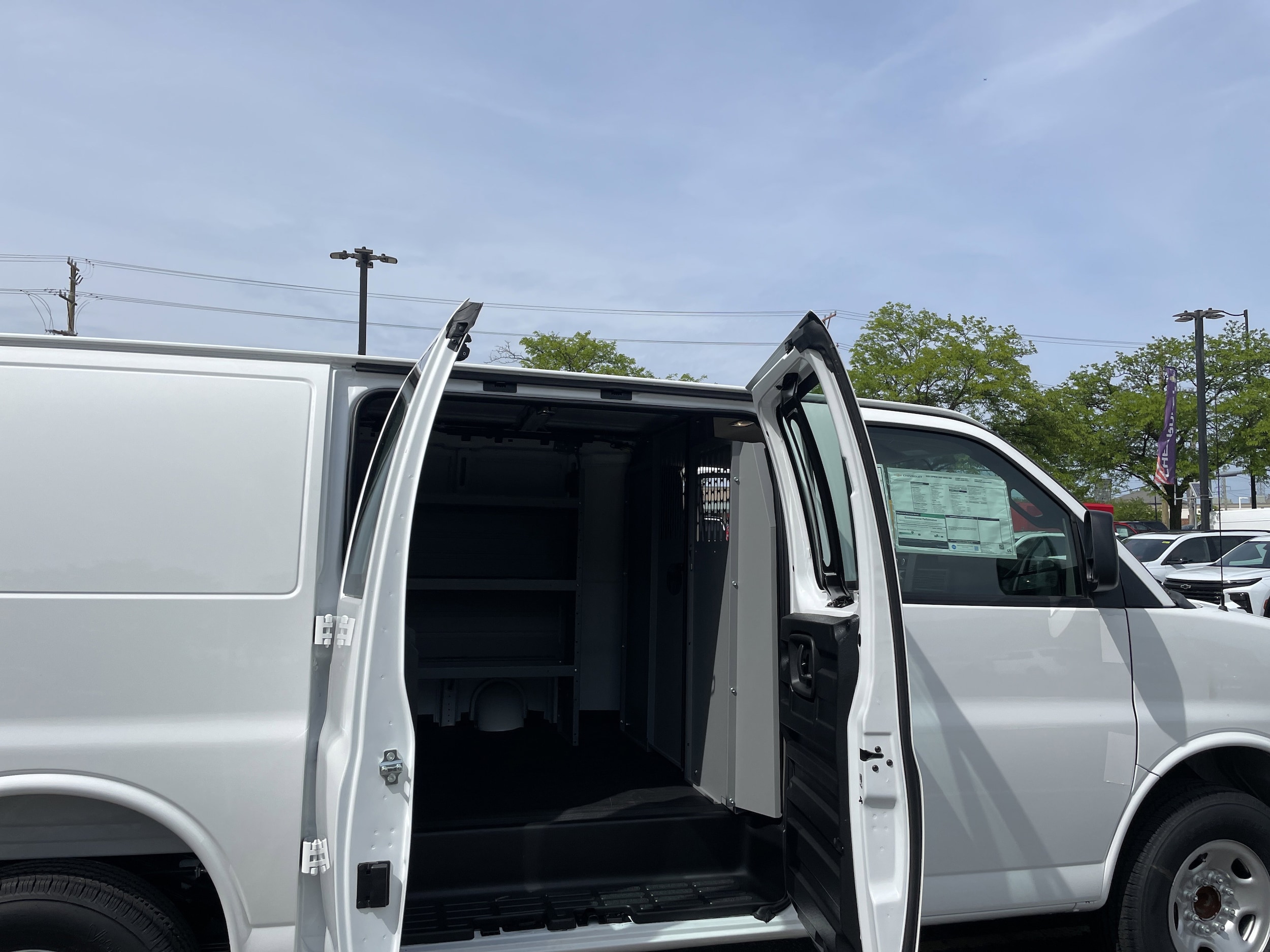 2025 Chevrolet Express Cargo Work Van - Photo 13