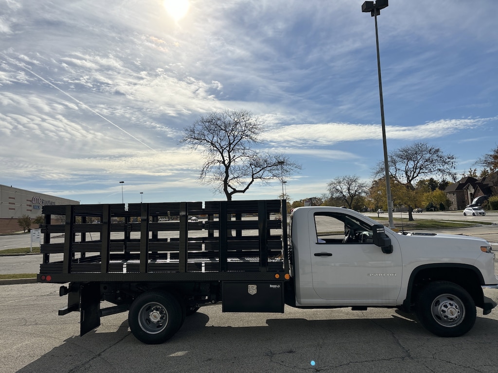 New 2025 Chevrolet Silverado 3500 HD Chassis Cab Work Truck Truck