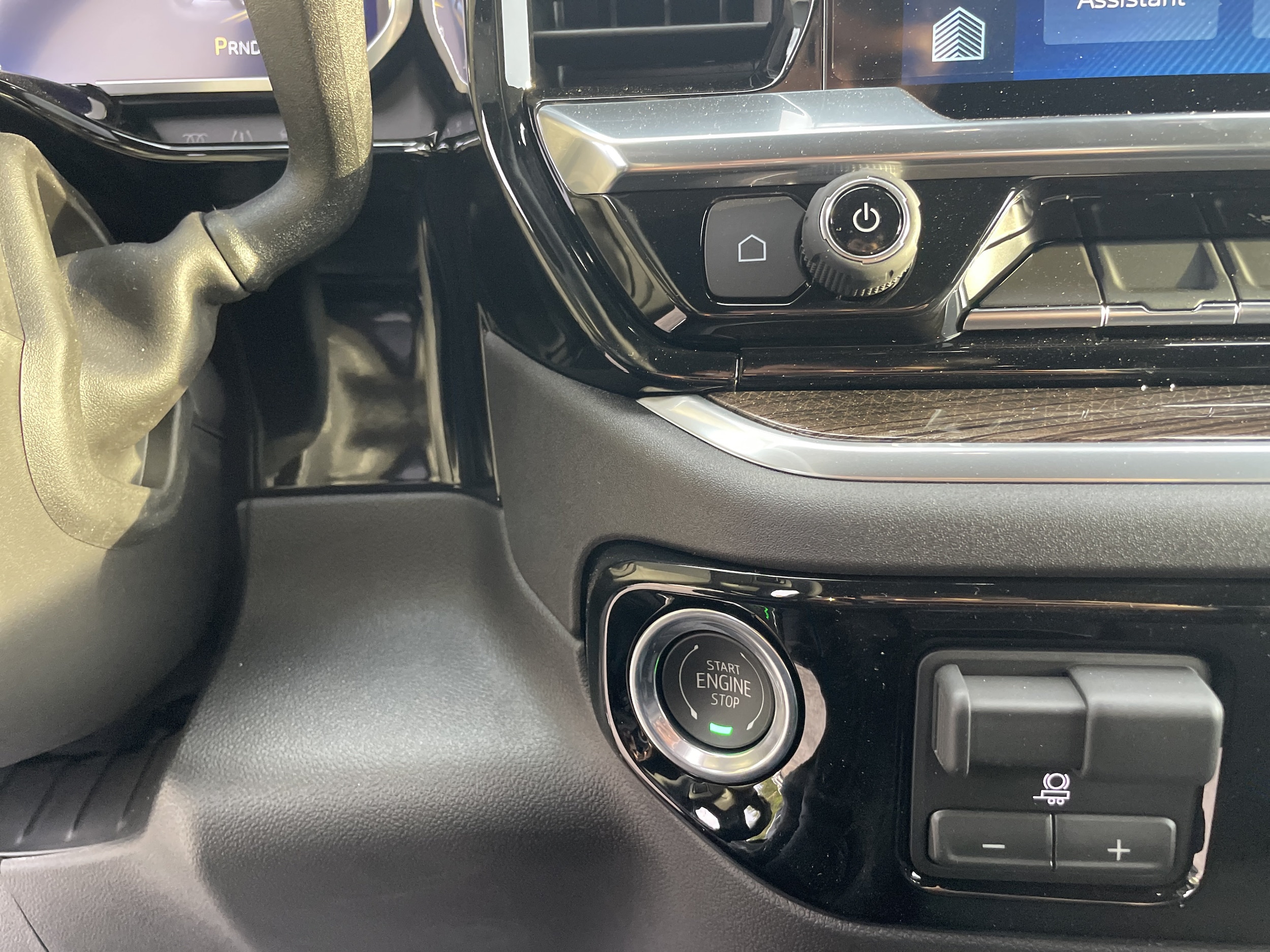 2026 Chevrolet Silverado 1500 RST - Photo 20