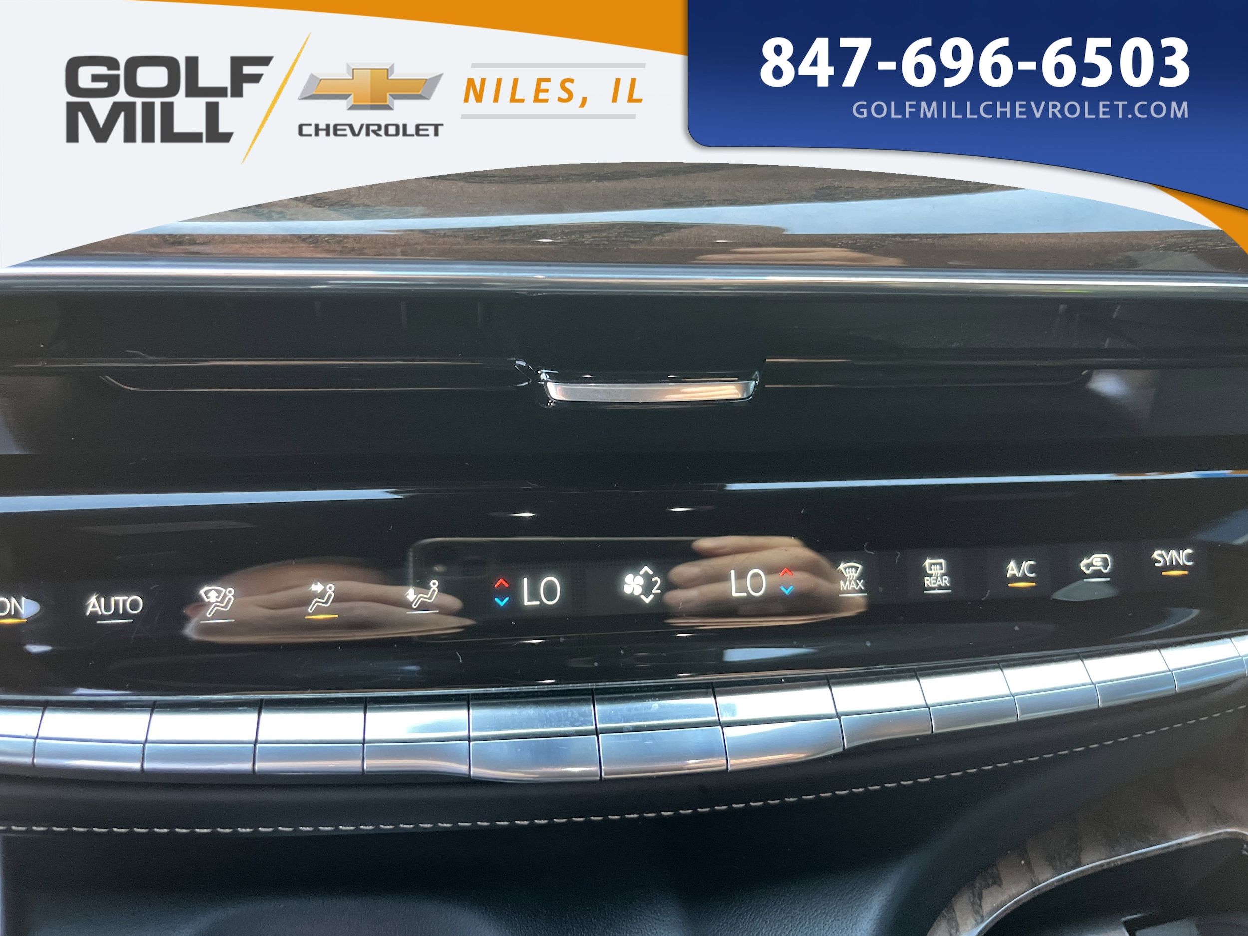 2023 CADILLAC ESCALADE - Image 24