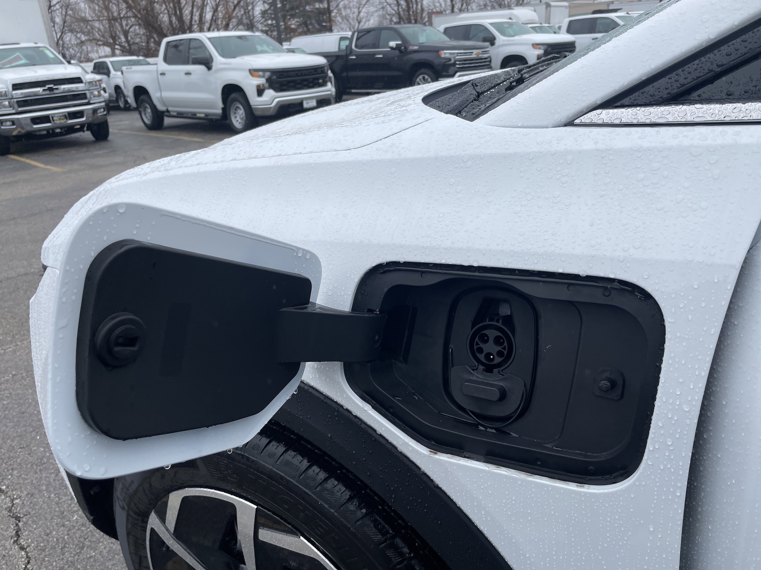 2026 Chevrolet Equinox EV 2LT - Photo 10