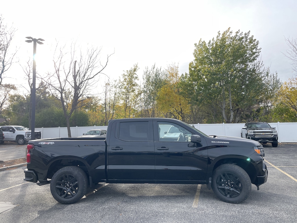 New 2026 Chevrolet Silverado 1500 Custom Truck