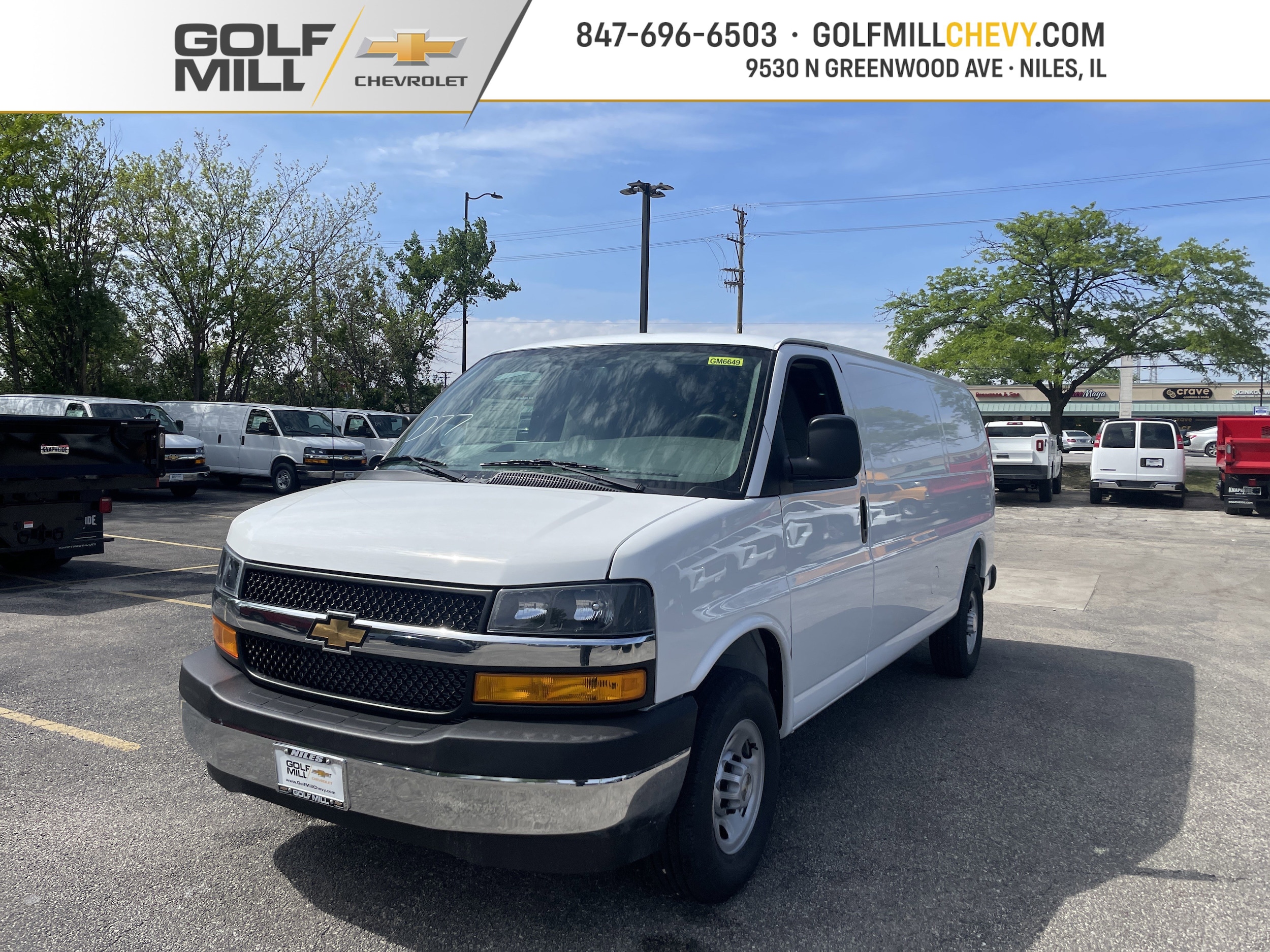 2026 Chevrolet Express 2500 Extended Work Van HD's photo