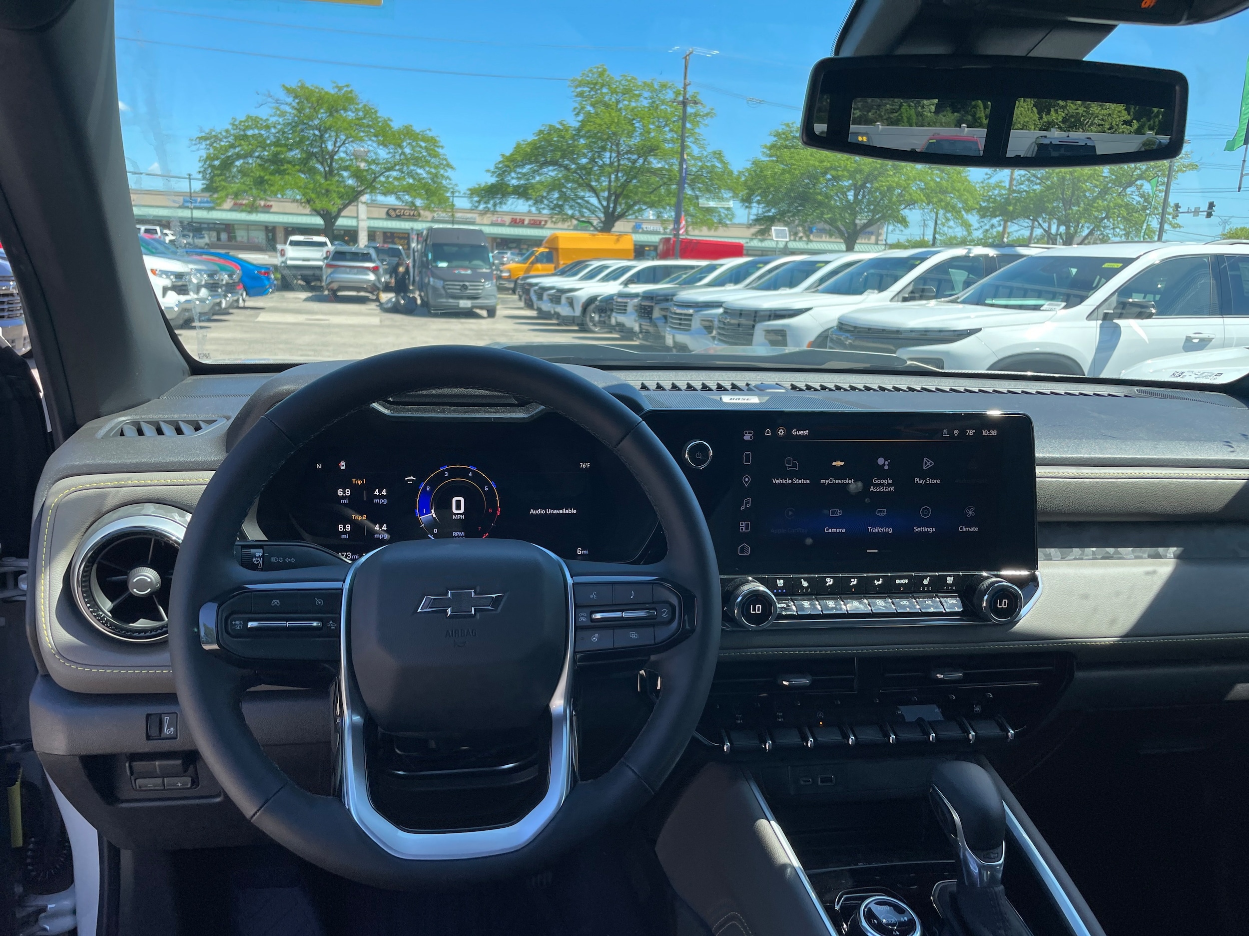 2026 Chevrolet Colorado ZR2 - Photo 16