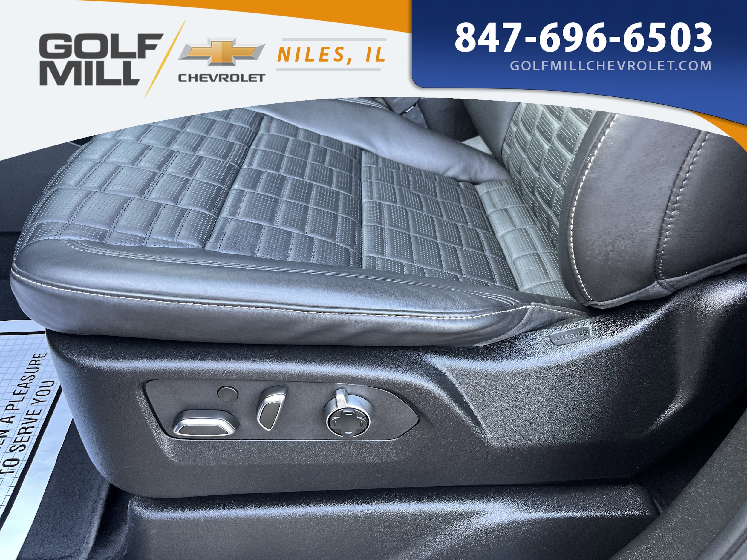 2023 CADILLAC ESCALADE - Image 17