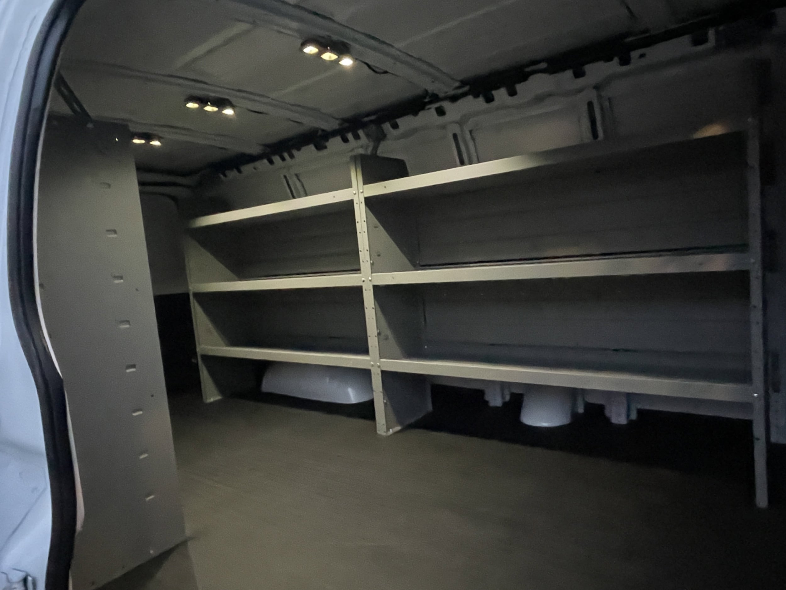 2025 Chevrolet Express Cargo Work Van - Photo 25