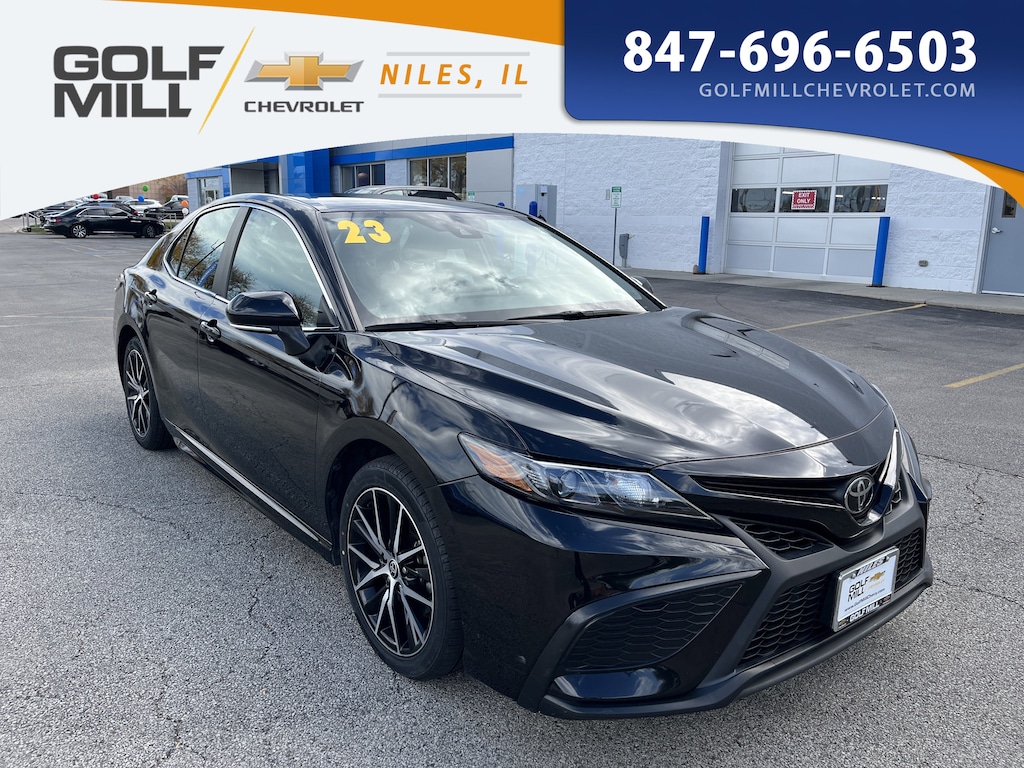Used 2023 Toyota Camry SE