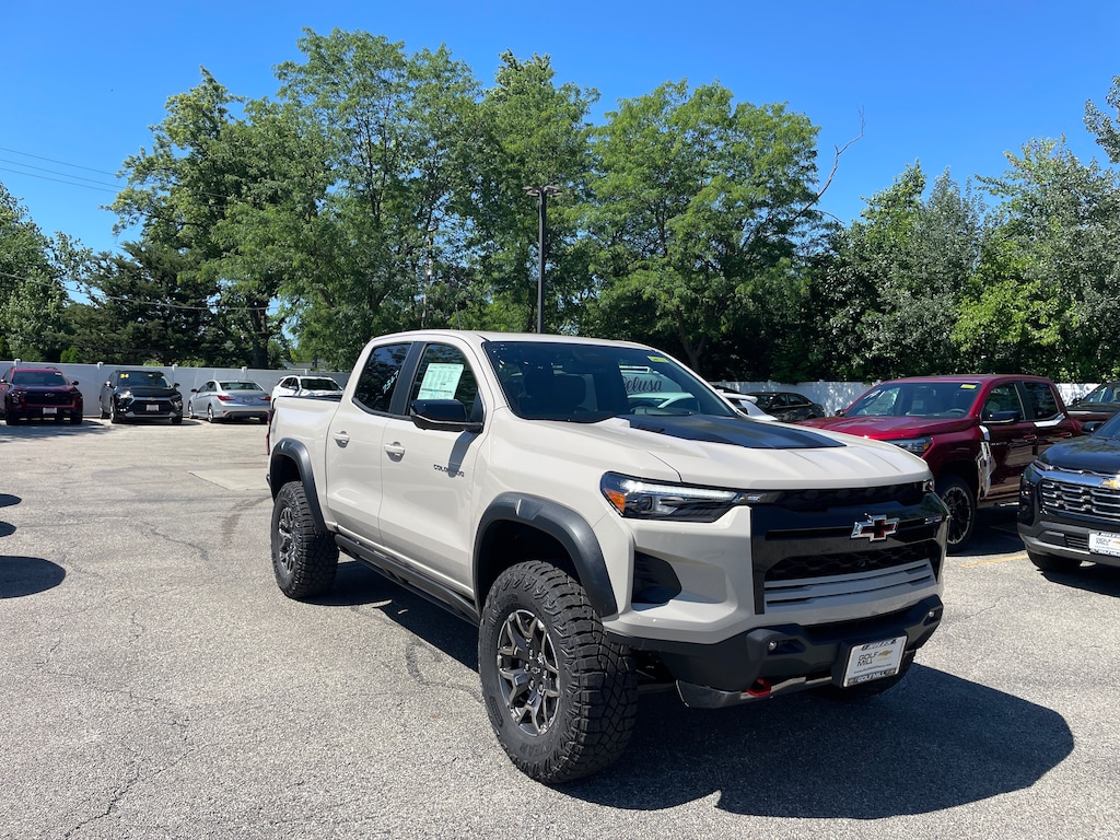 New 2026 Chevrolet Colorado ZR2 Truck