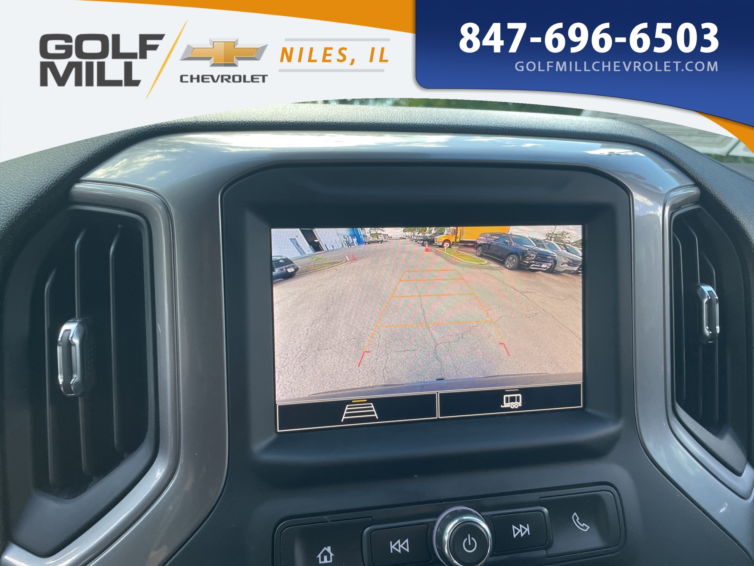 2023 CHEVROLET SILVERADO - Image 22