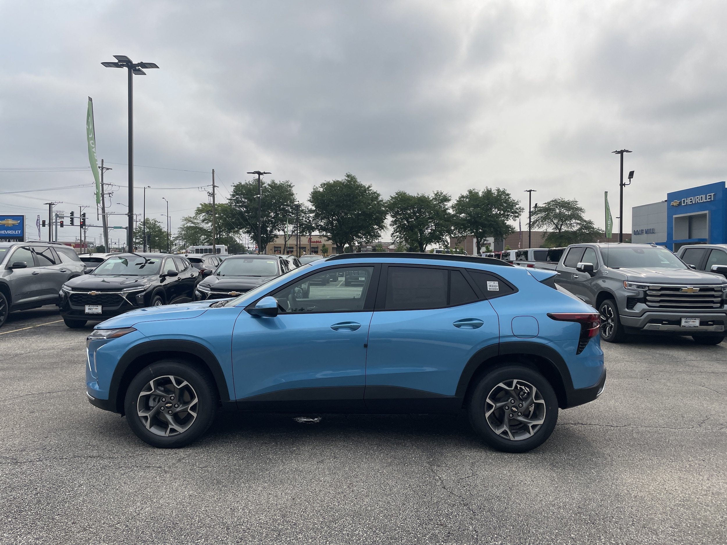 2026 Chevrolet Trax LT - Photo 8