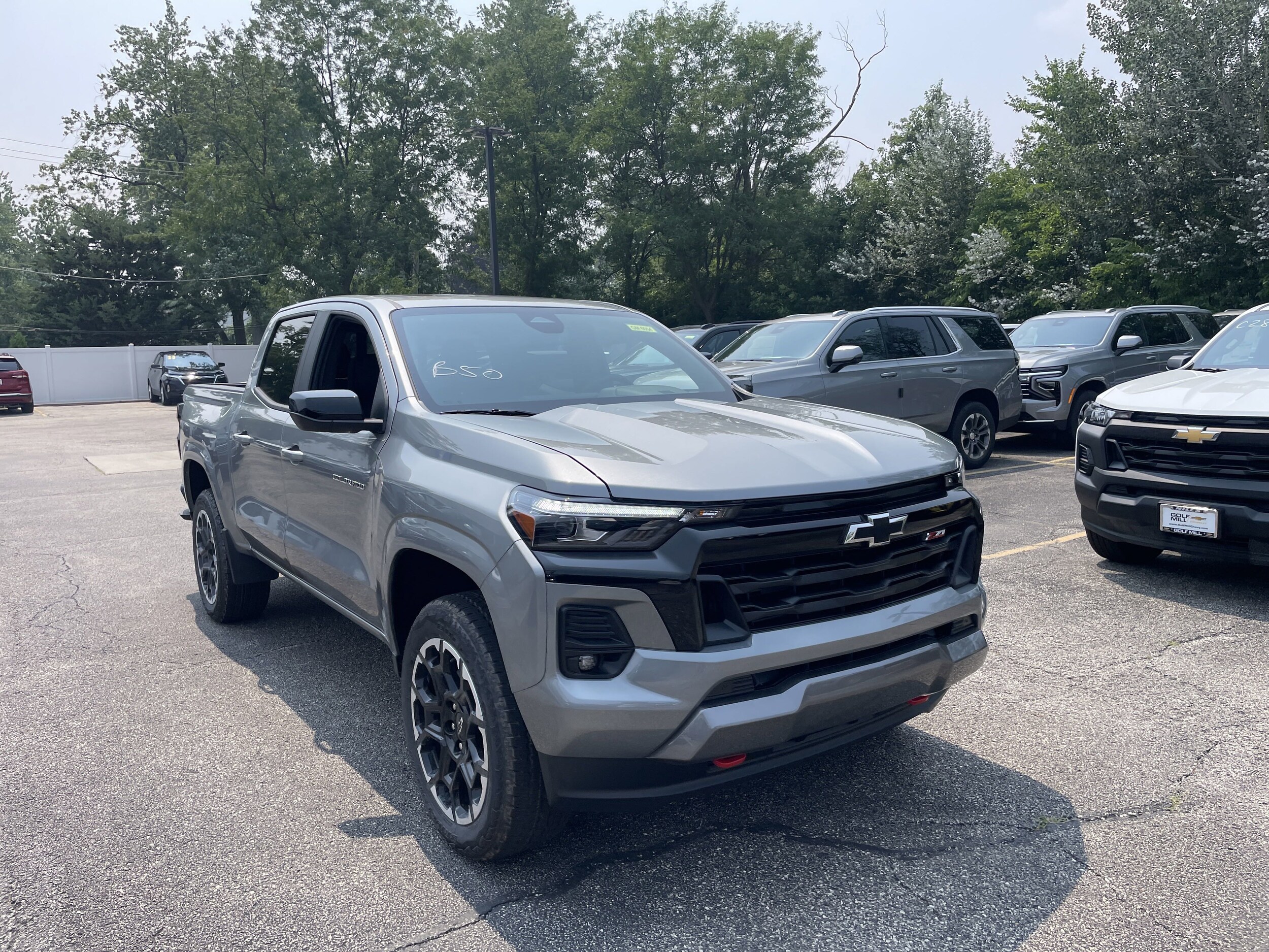 2026 Chevrolet Colorado Z71 photo 3