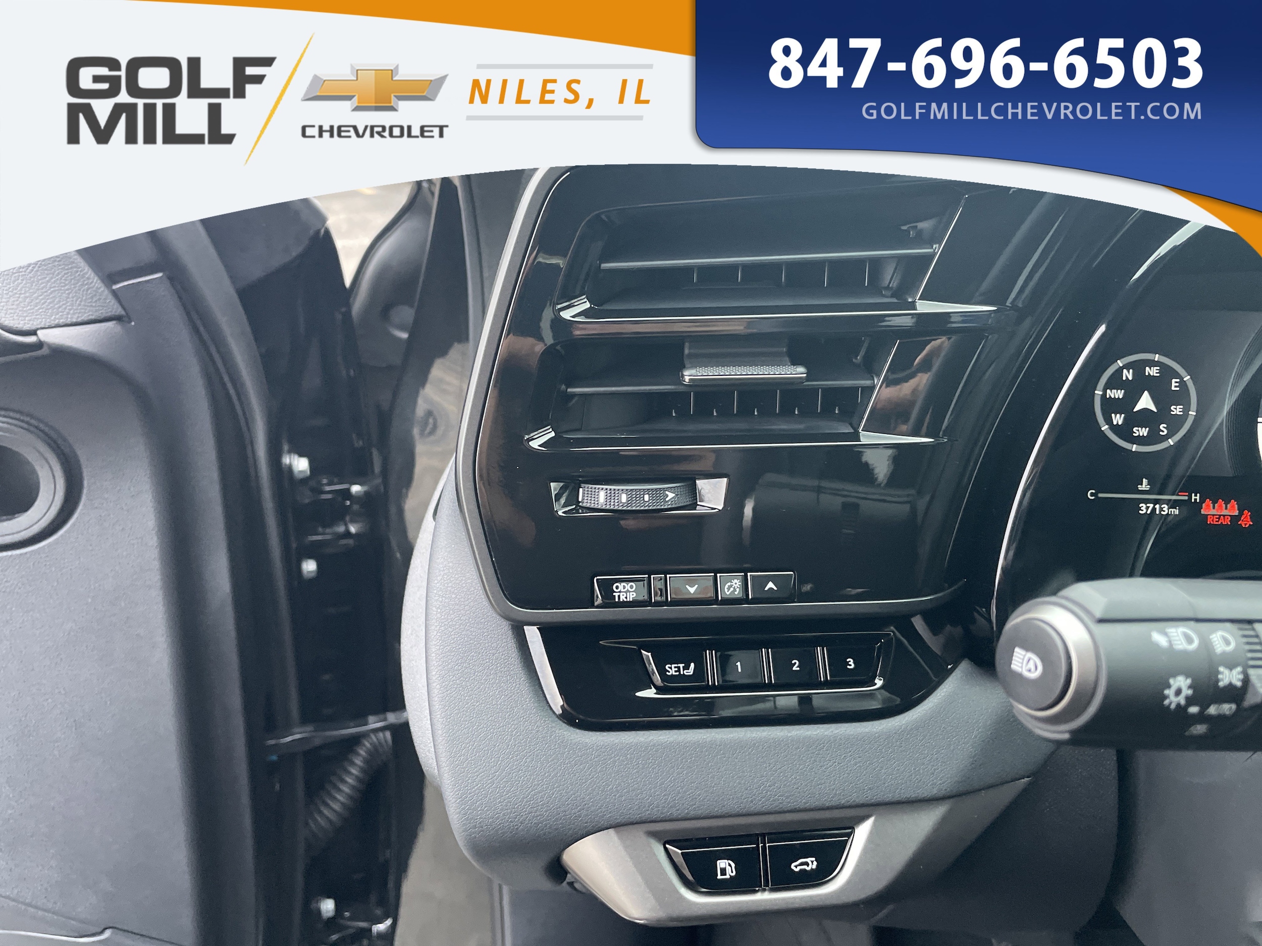 2025 LEXUS RX - Image 18