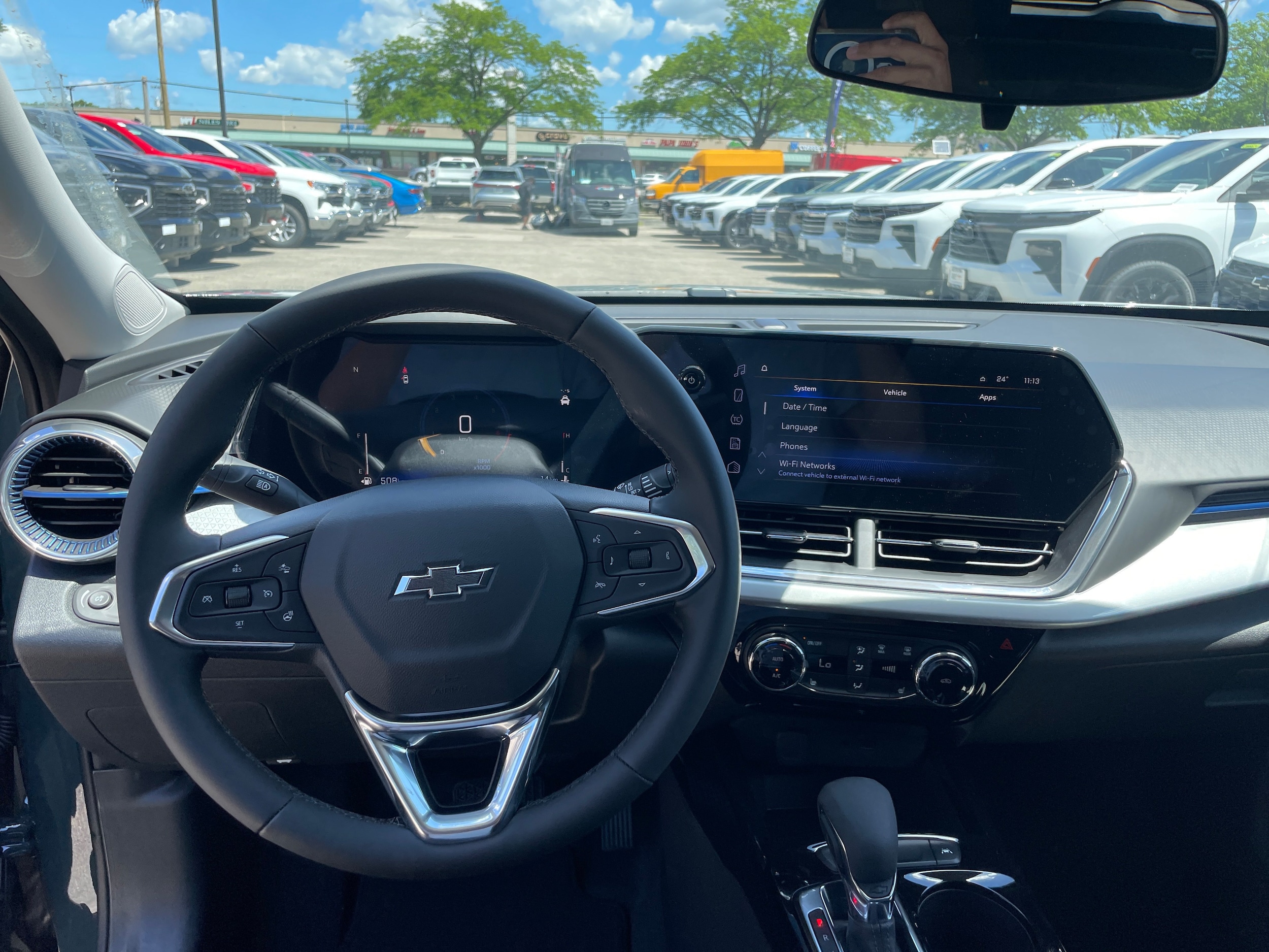 2026 Chevrolet Trax LT - Photo 18