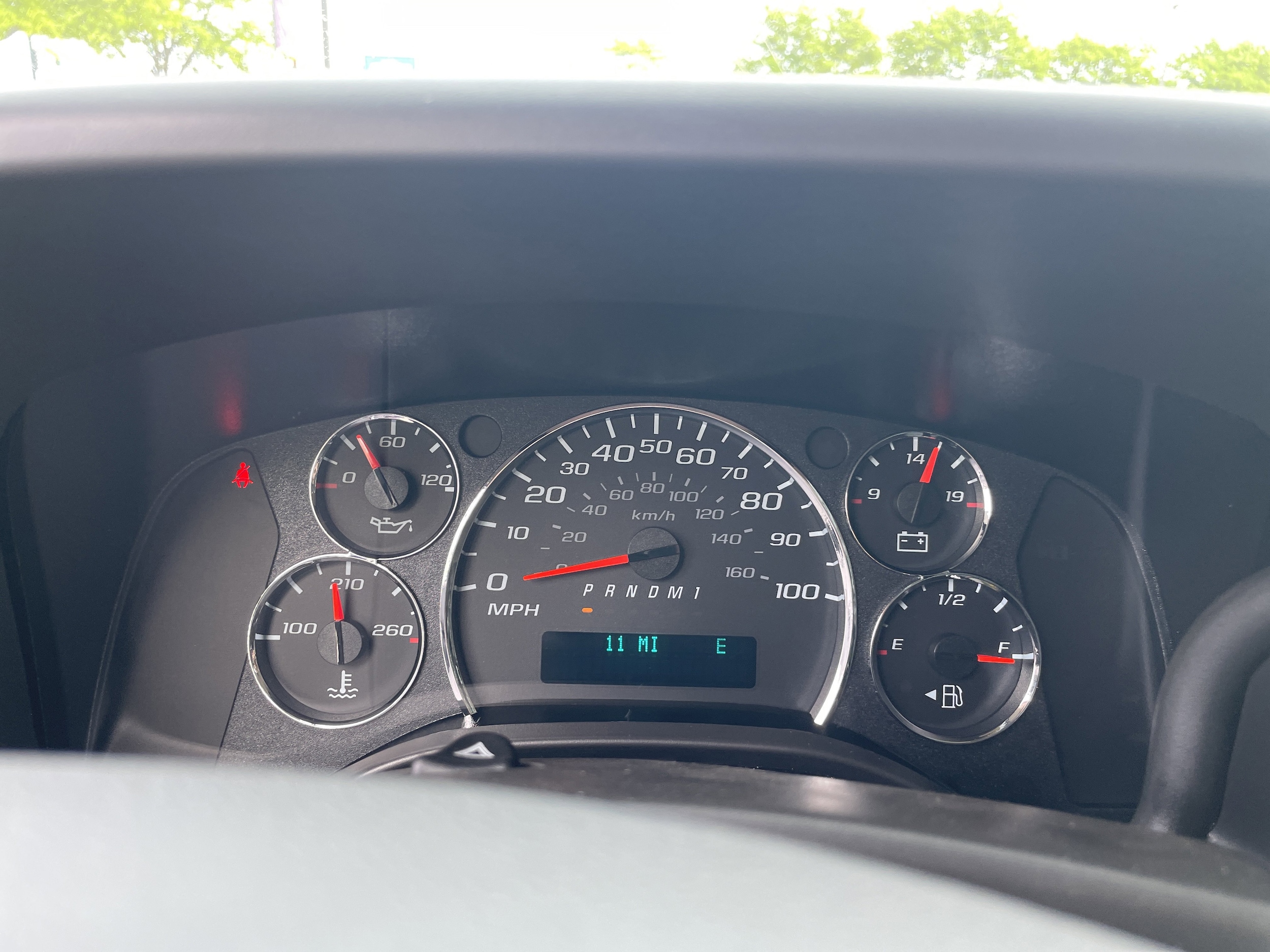 2025 Chevrolet Express Cargo Work Van - Photo 21