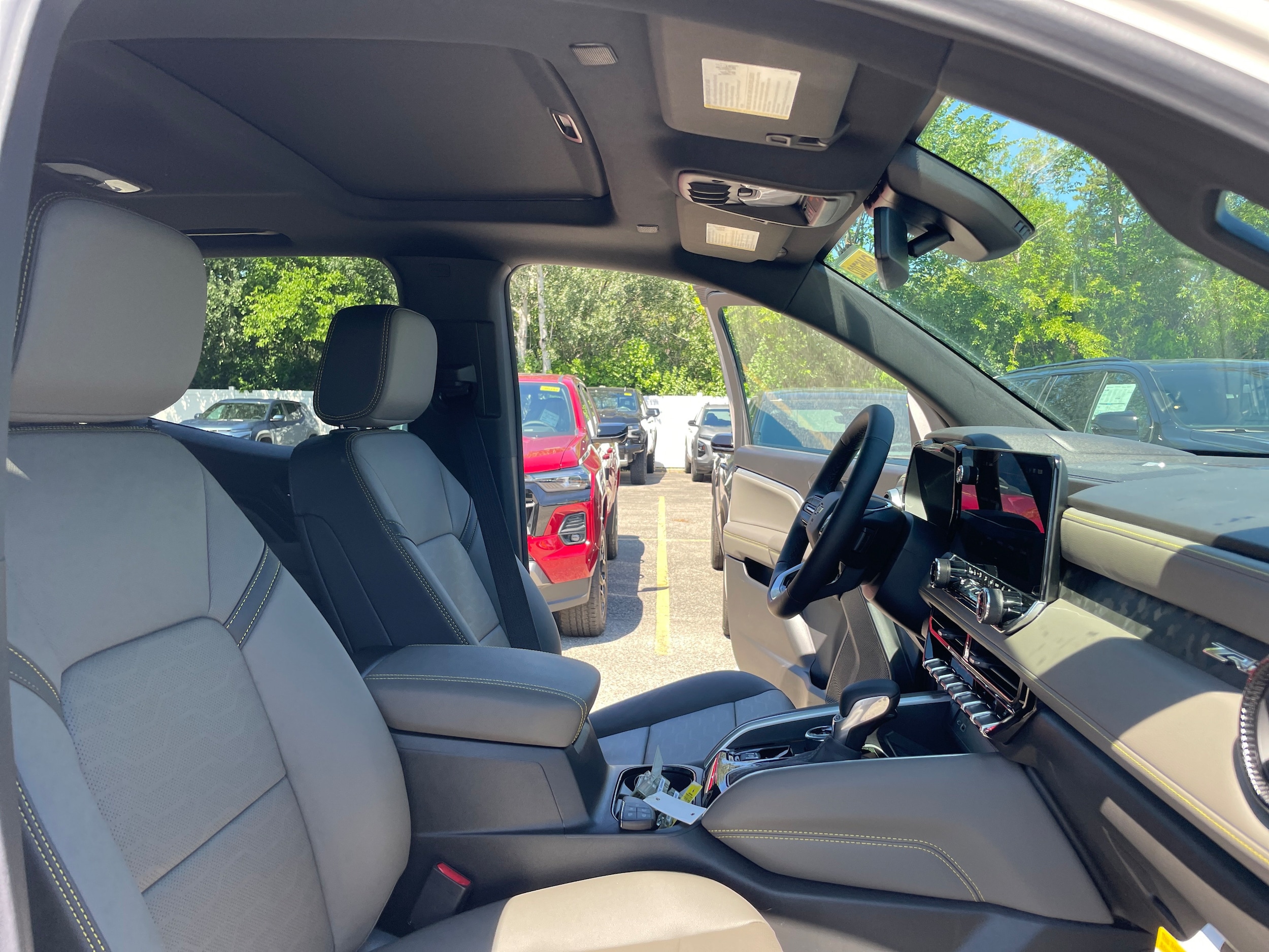 2026 Chevrolet Colorado ZR2 - Photo 30