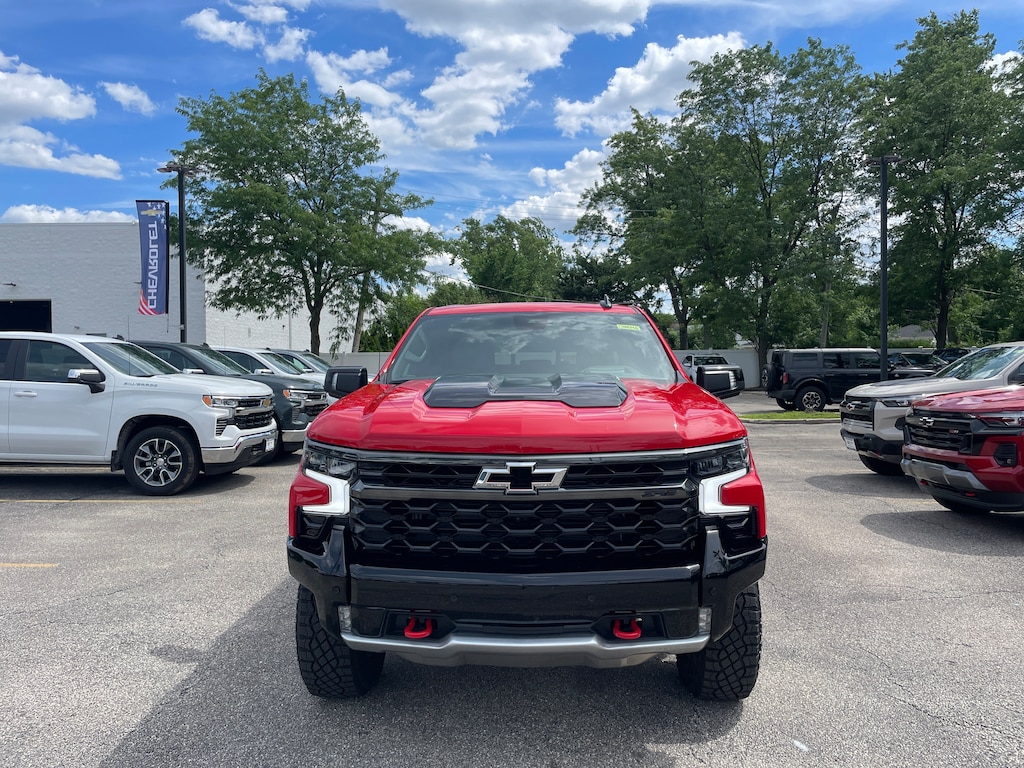 New 2026 Chevrolet Silverado 1500 ZR2 Truck