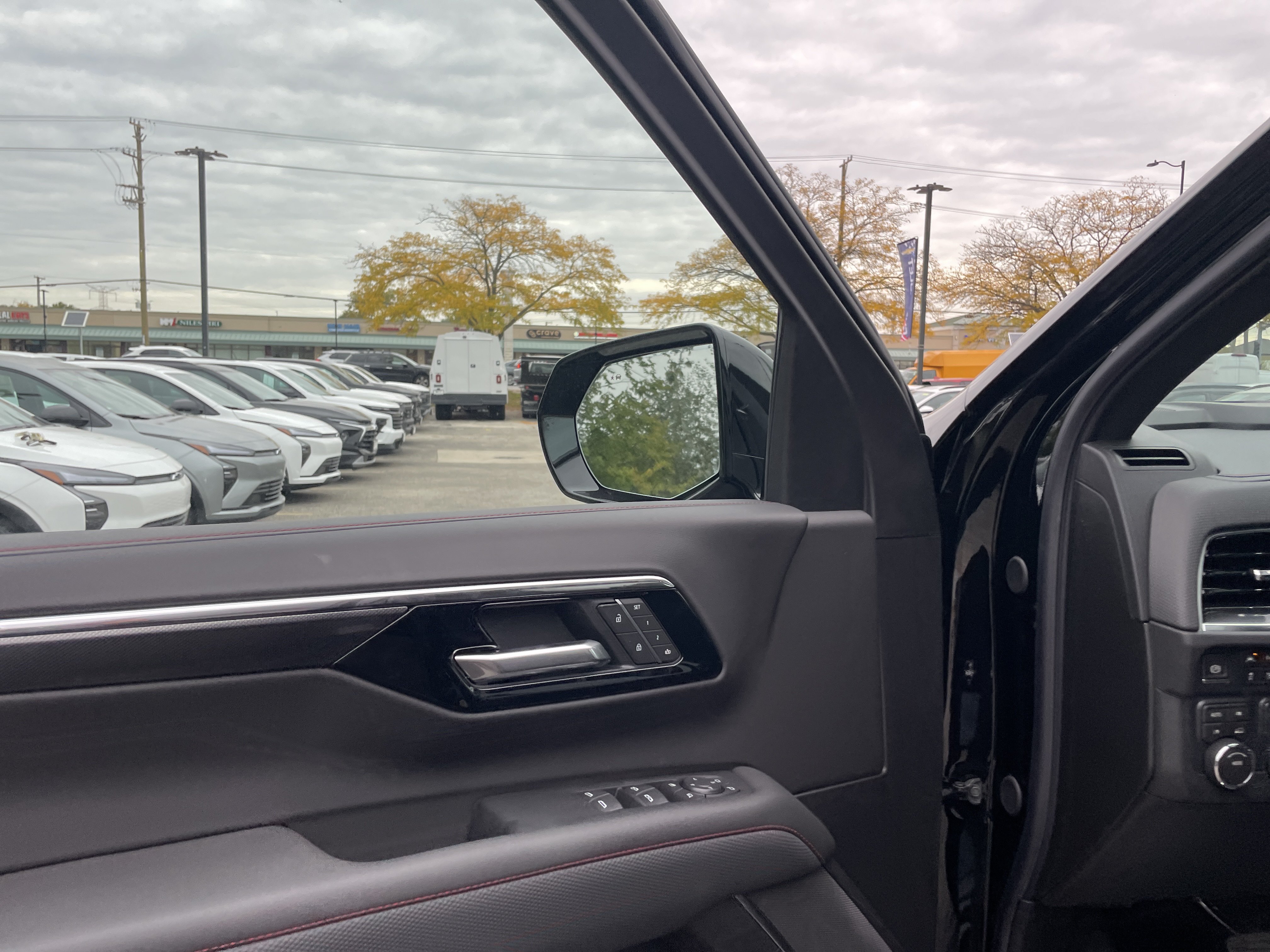 2027 Chevrolet Suburban RST - Photo 12