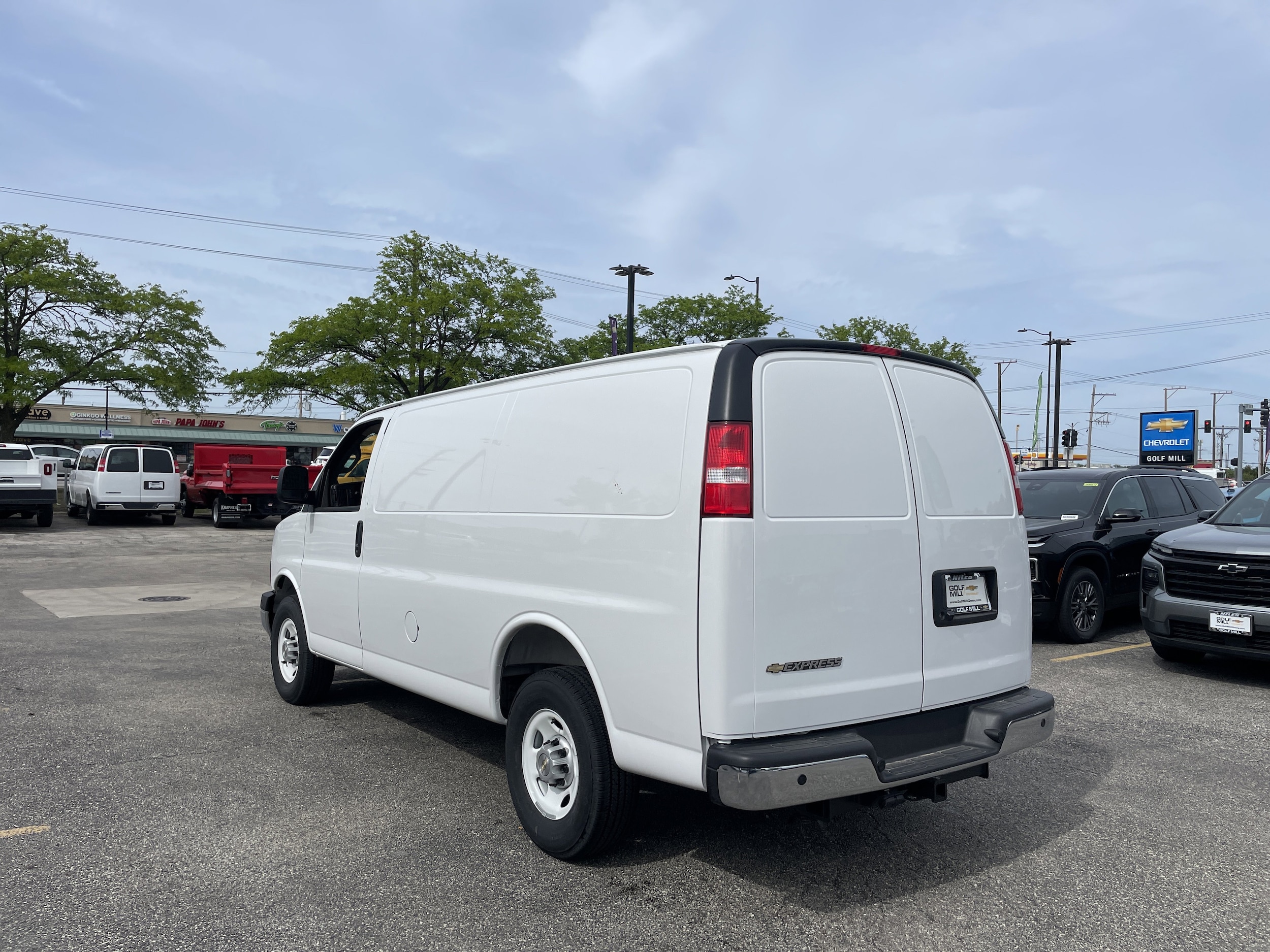 2025 Chevrolet Express Cargo Work Van - Photo 7