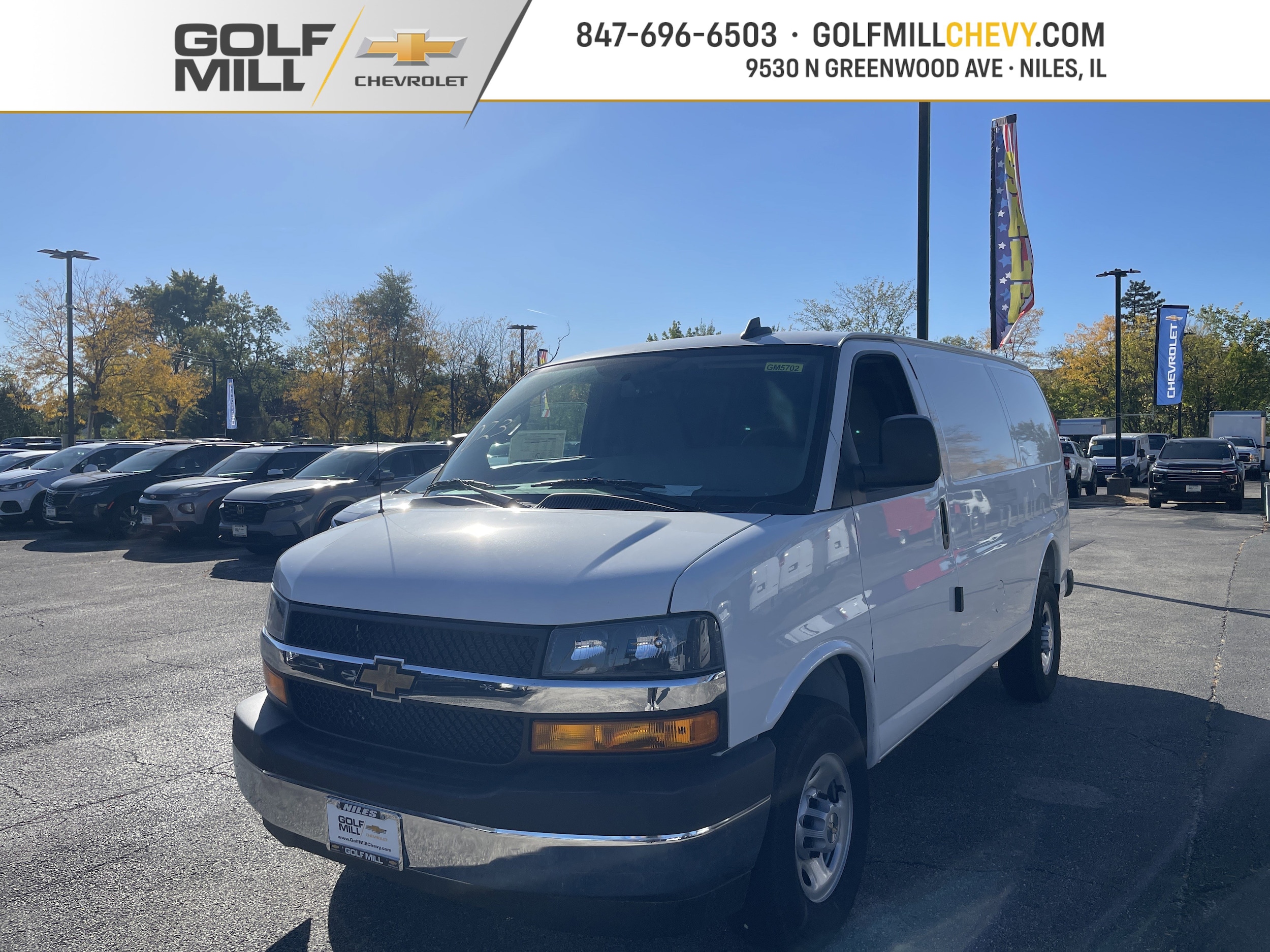 2025 Chevrolet Express Cargo Work Van's photo