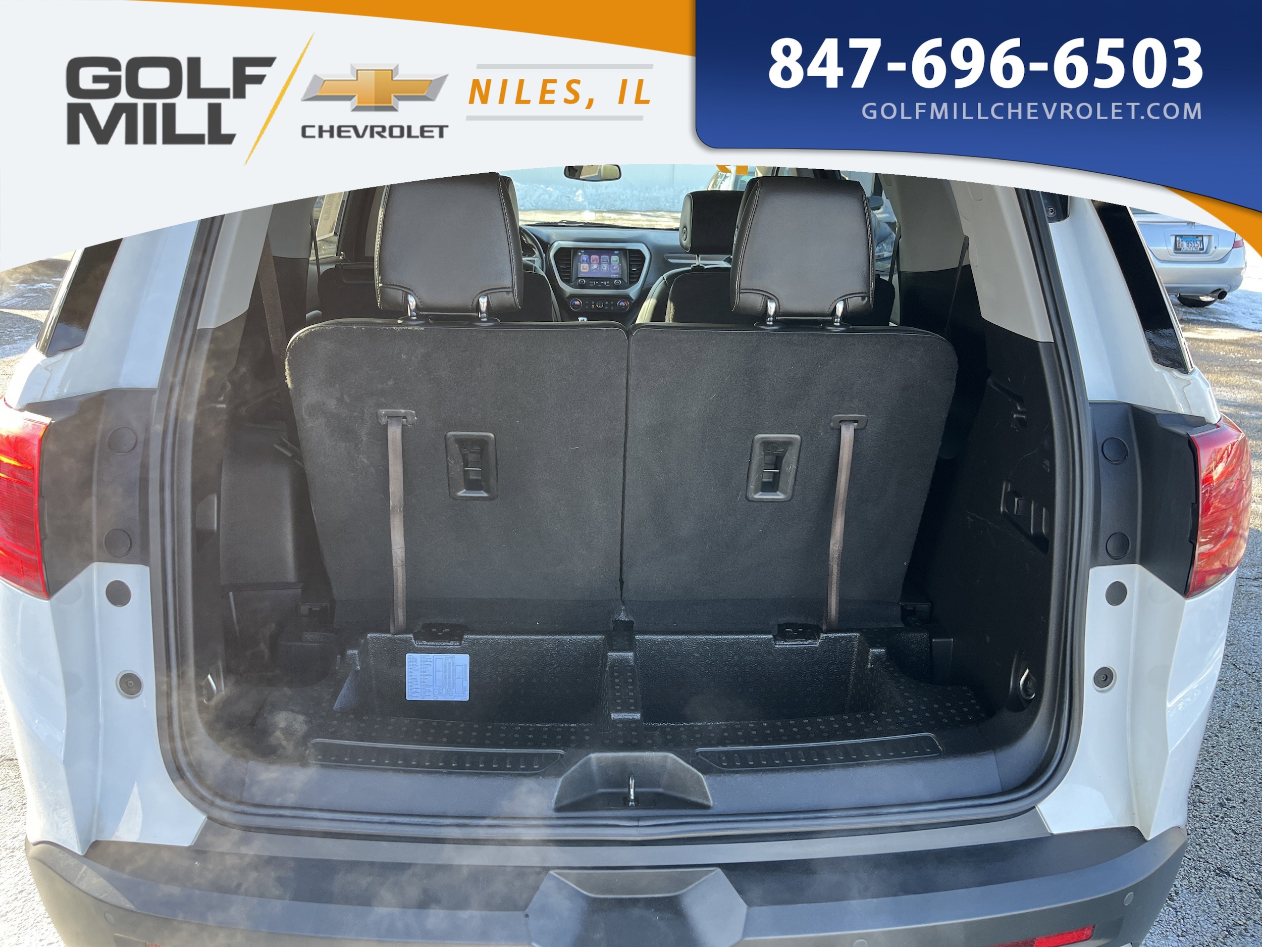 2019 GMC ACADIA - Image 11