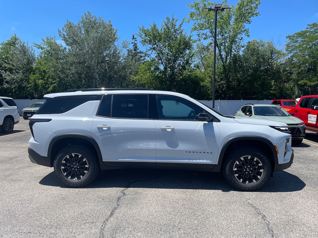 New 2026 Chevrolet Traverse Z71 SUV