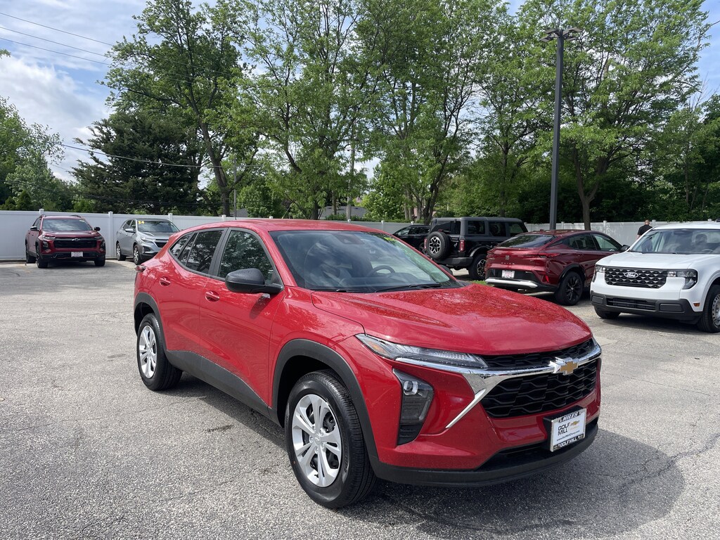 New 2026 Chevrolet Trax LS SUV
