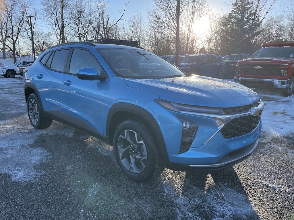 New 2026 Chevrolet Trax LT SUV