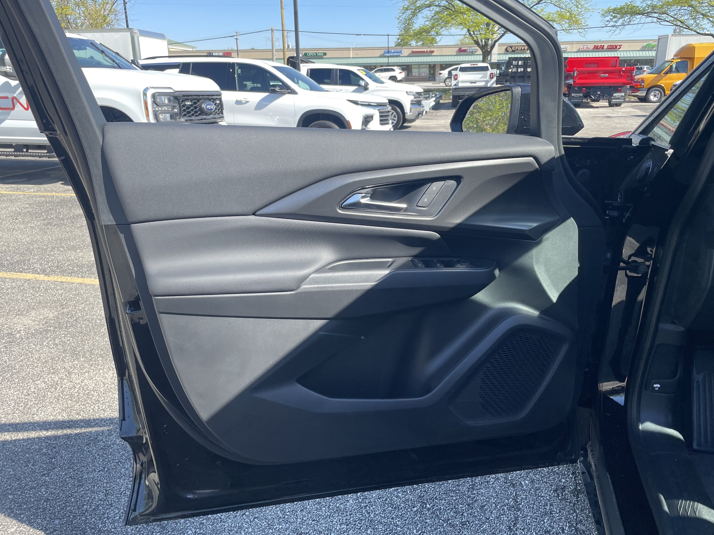 2026 Chevrolet Equinox EV 1LT - Photo 11