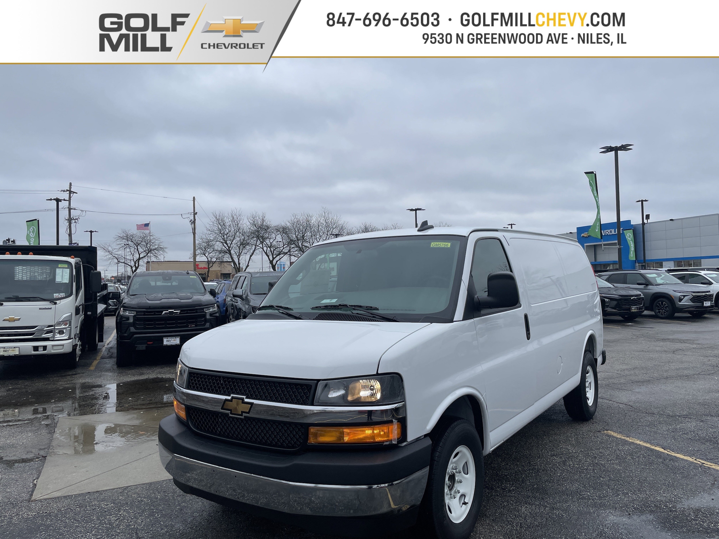 2025 Chevrolet Express Cargo Work Van's photo