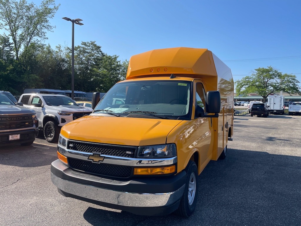 New 2025 Chevrolet Express Cutaway 3500 1WT Cutaway Van