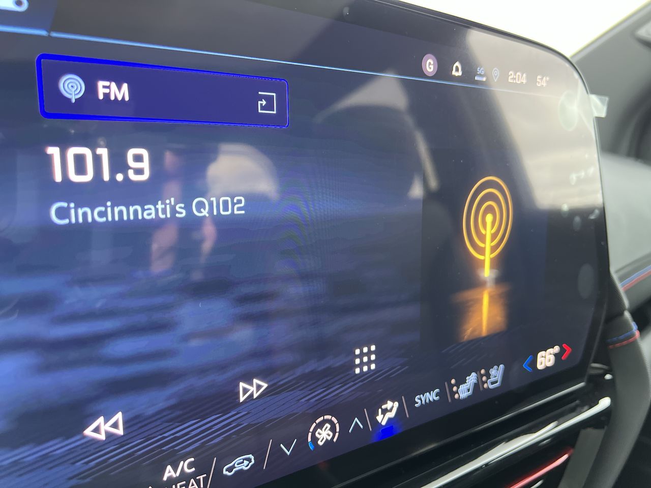 2025 Chevrolet Silverado EV RST - Photo 47