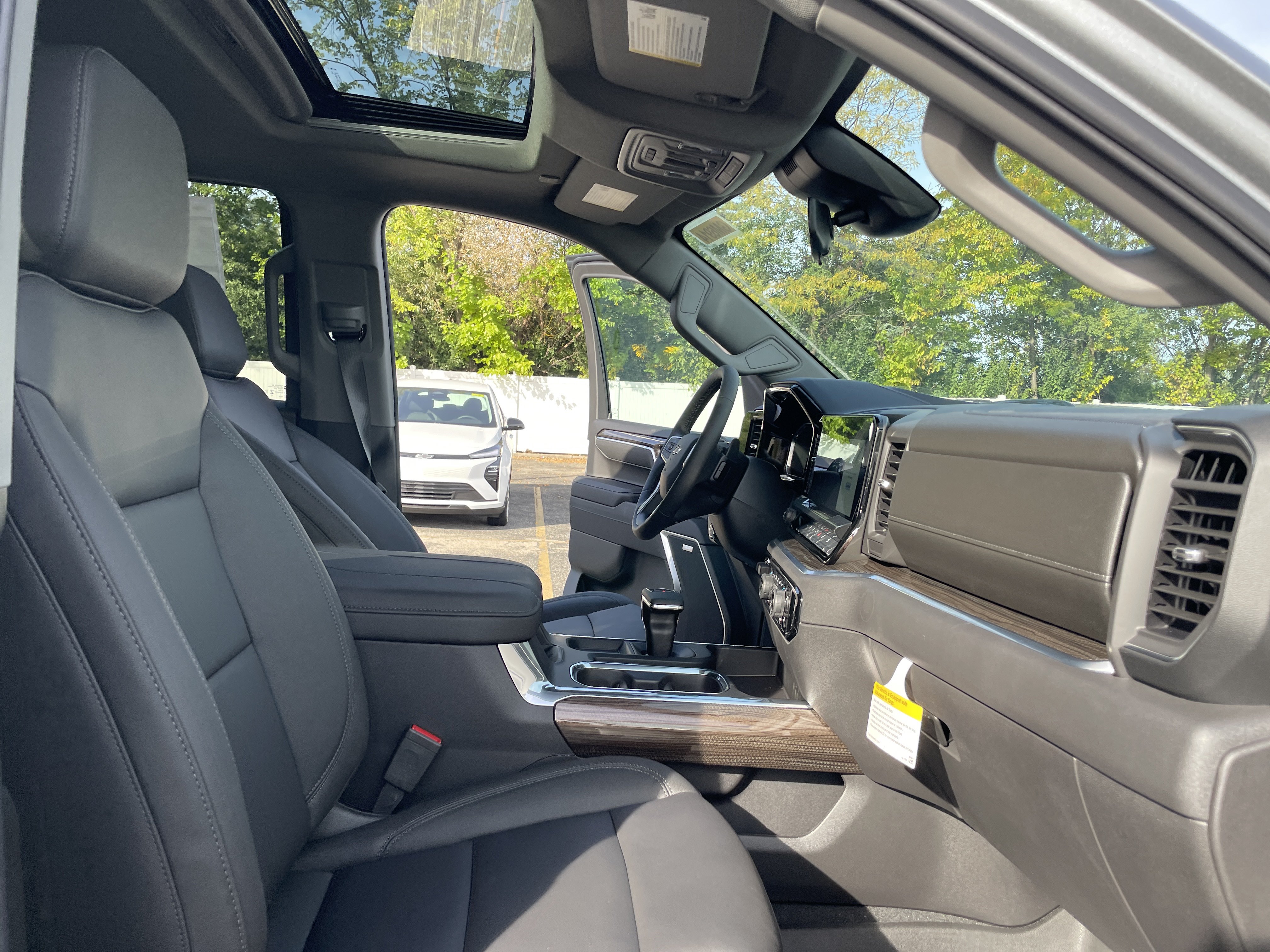 2026 Chevrolet Silverado 1500 LT Trail Boss - Photo 32