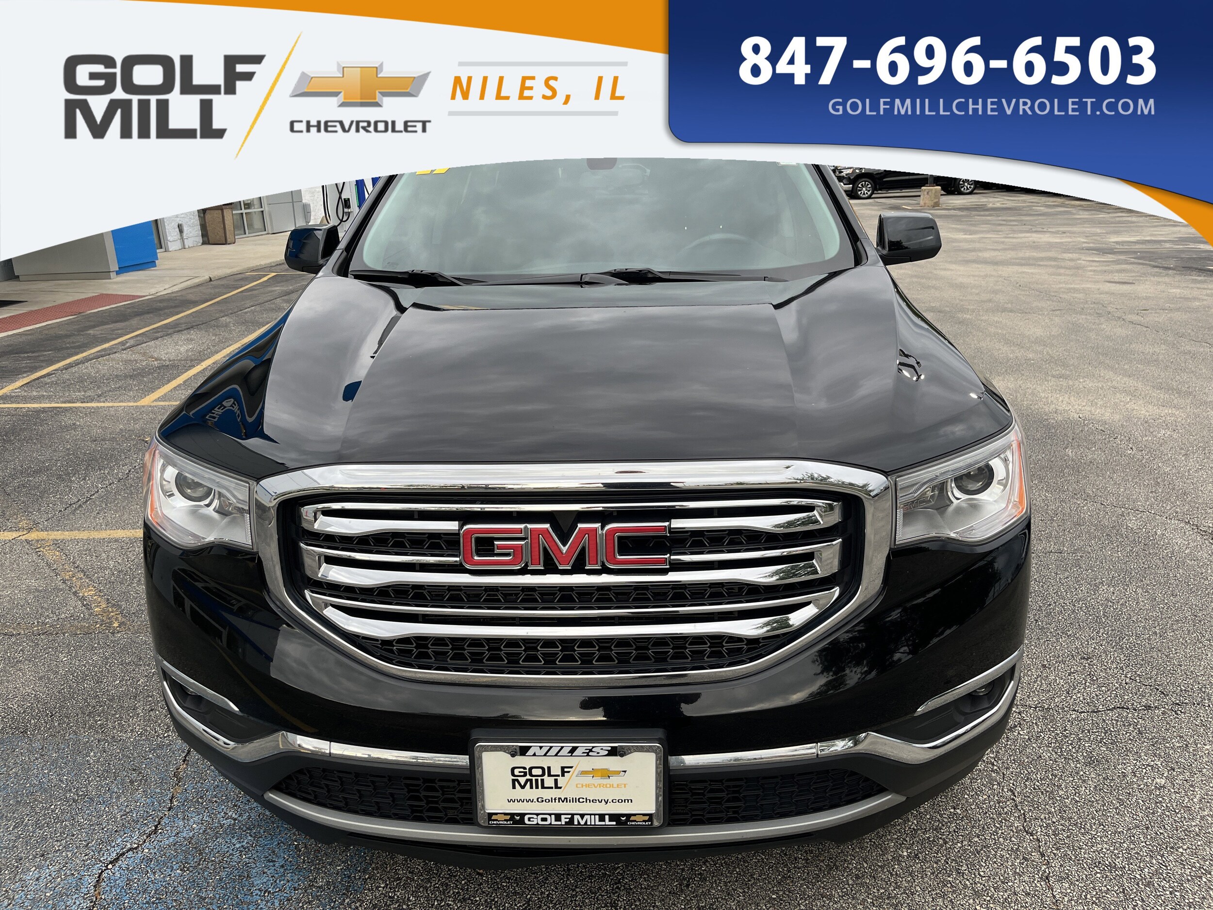 2017 Gmc Acadia SLE photo 2