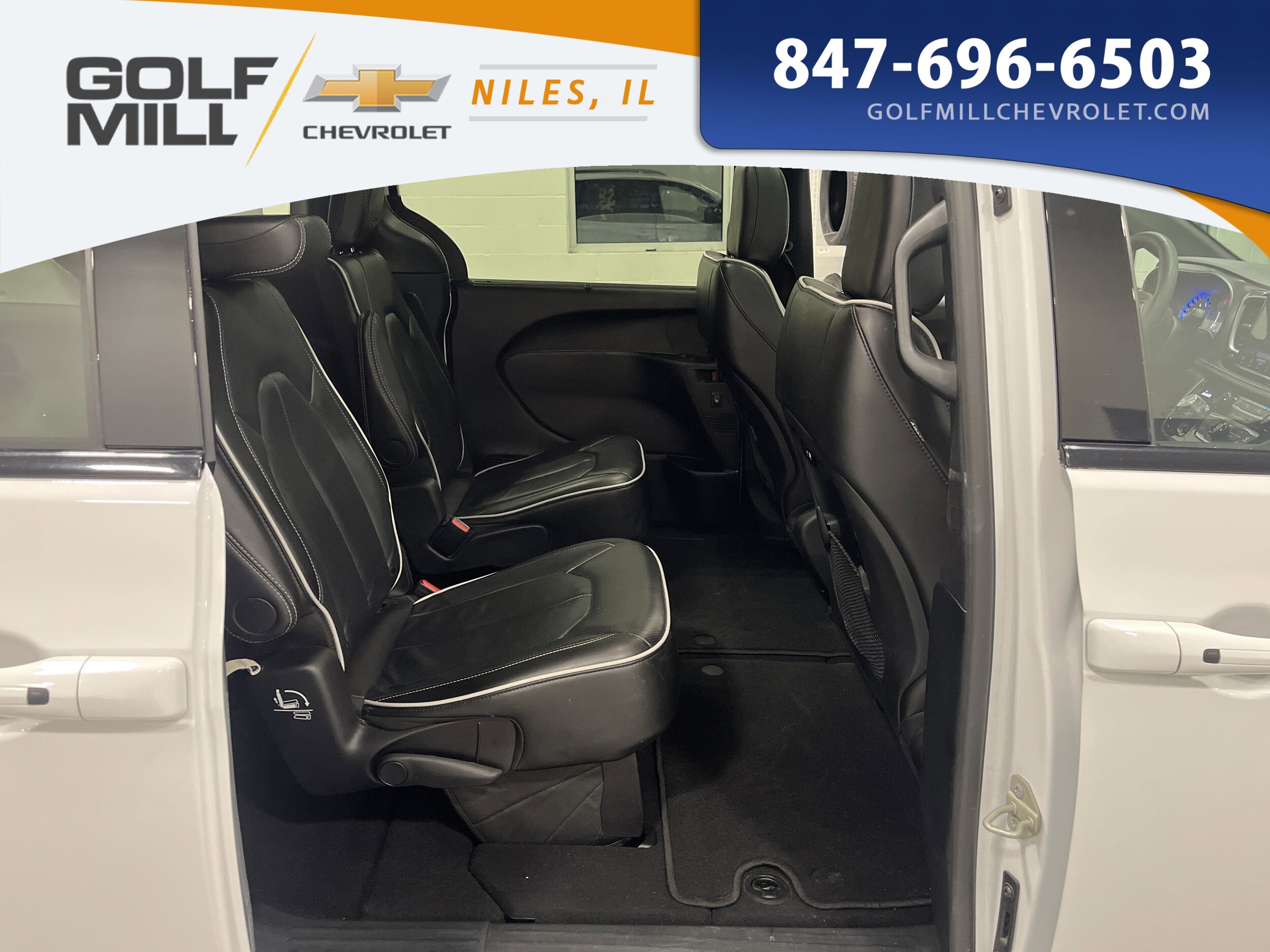 2025 CHRYSLER PACIFICA - Image 12