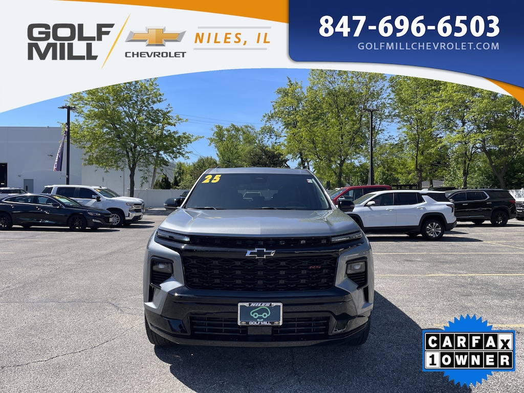 Used 2025 Chevrolet Traverse RS SUV