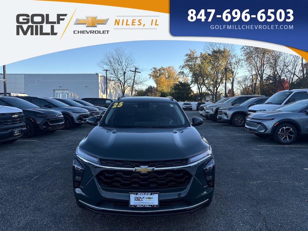 Used 2025 Chevrolet Trax LT SUV